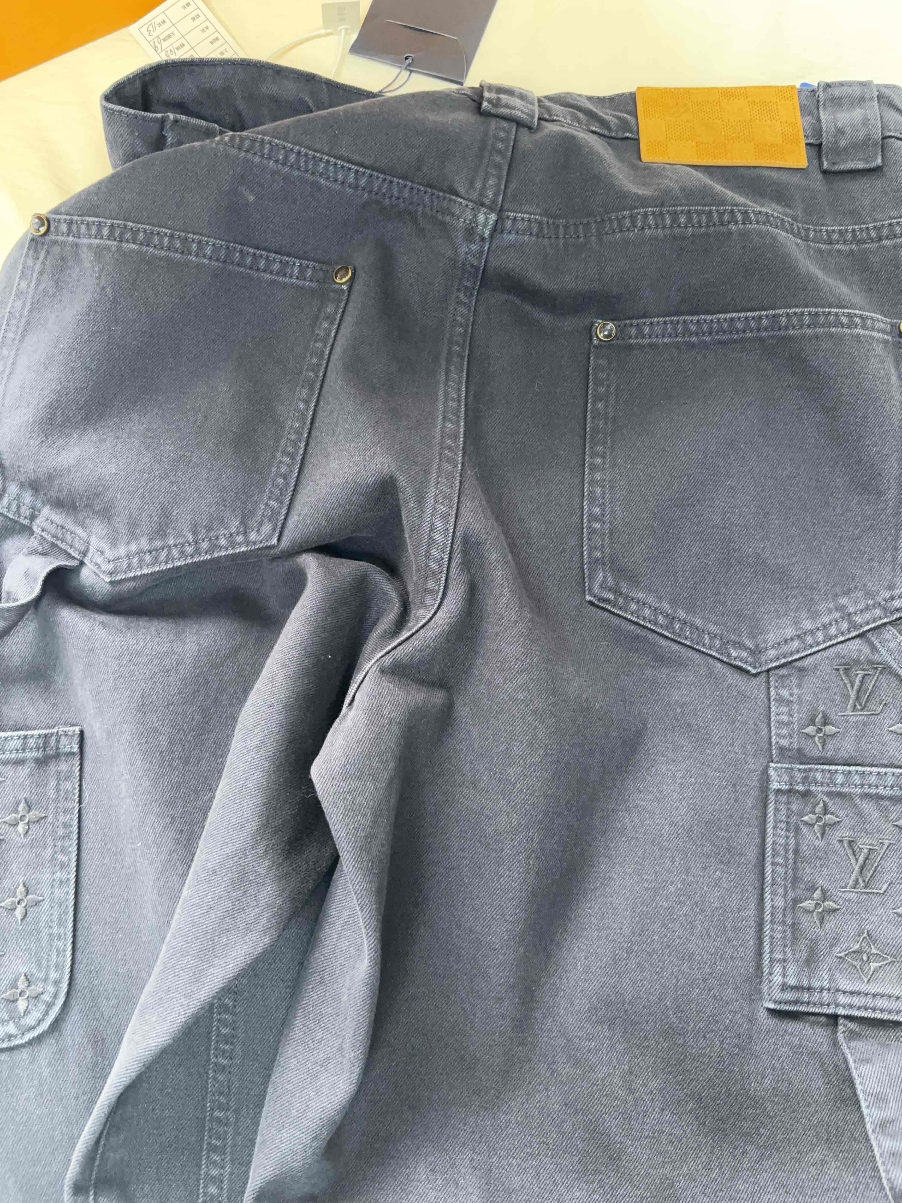 Louis Vuitton Louis Vuitton Monogram Cargo Denim Jeans Size 30 Size US 30 / EU 46 - 8 Thumbnail