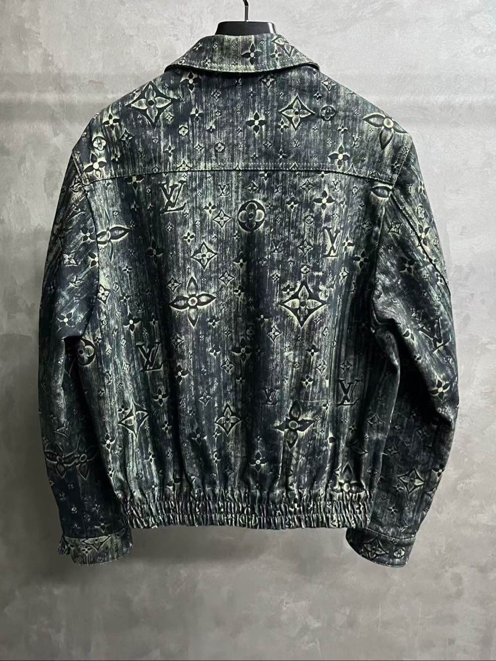 Louis Vuitton Louis Vuitton Monogram Denim Jacket Size 46 Size US S / EU 44-46 / 1 - 2 Thumbnail