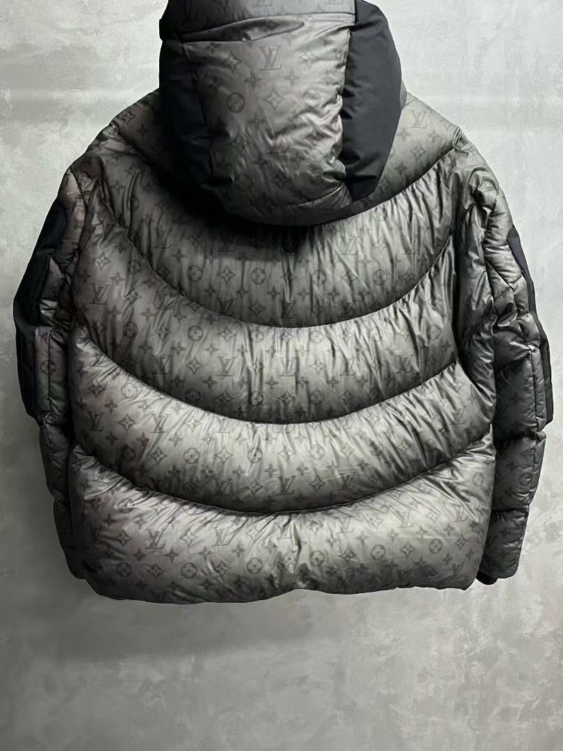 Louis Vuitton Louis Vuitton Monogram Puffer Jacket Size 50 Size US M / EU 48-50 / 2 - 2 Thumbnail