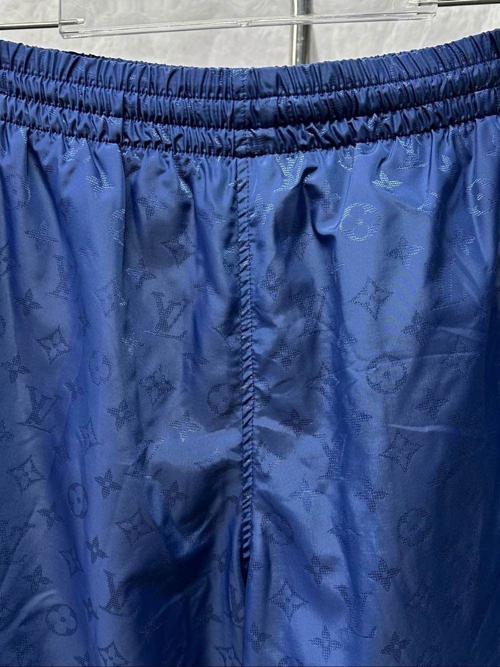 Louis Vuitton Louis Vuitton x Yayoi Kusama Monogram Shorts Size S Size US 30 / EU 46 - 8 Thumbnail