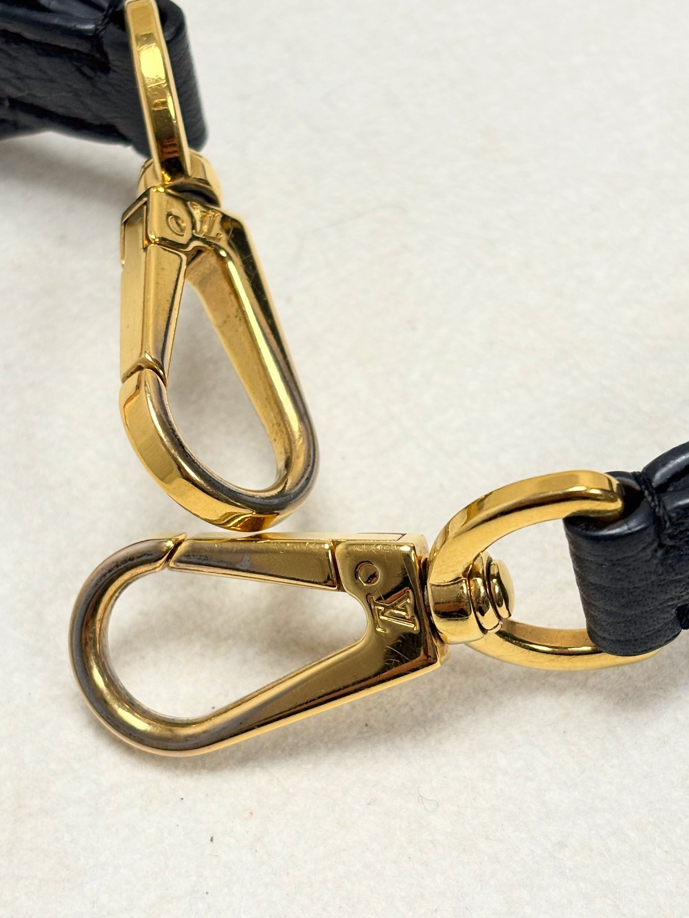 Louis Vuitton Bandoulière Iris Size ONE SIZE - 8 Thumbnail