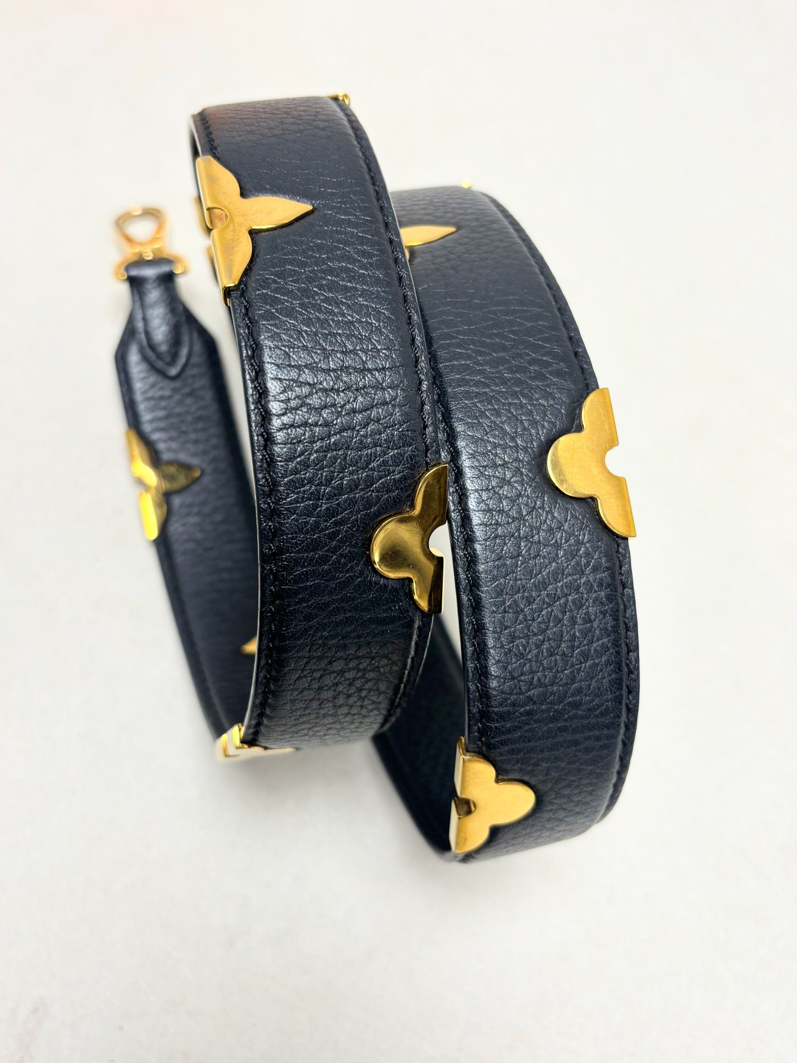 Louis Vuitton Bandoulière Iris Size ONE SIZE - 3 Thumbnail