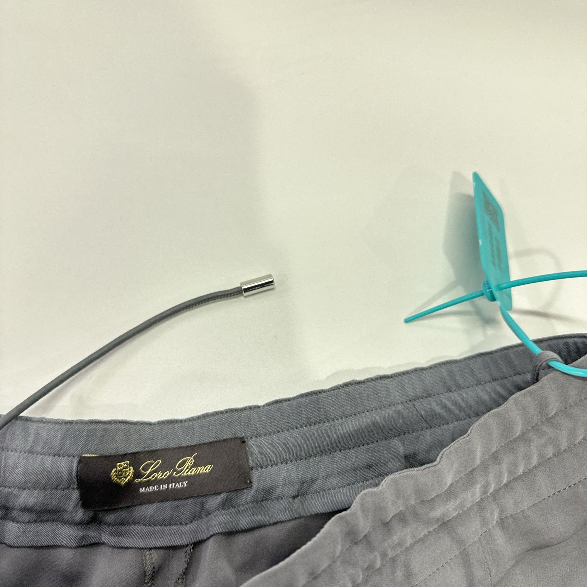 Loro Piana Gray Casual Pants with Drawstring Waist Size 26 Size US 26 / EU 42 - 3 Thumbnail
