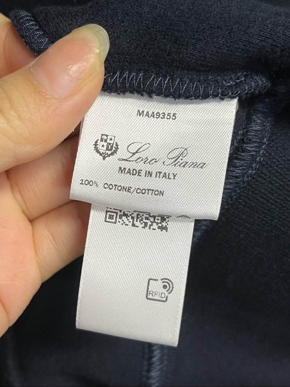 Loro Piana Blue Long Sleeve Sweatshirt - Size L Size US L / EU 52-54 / 3 - 4 Thumbnail