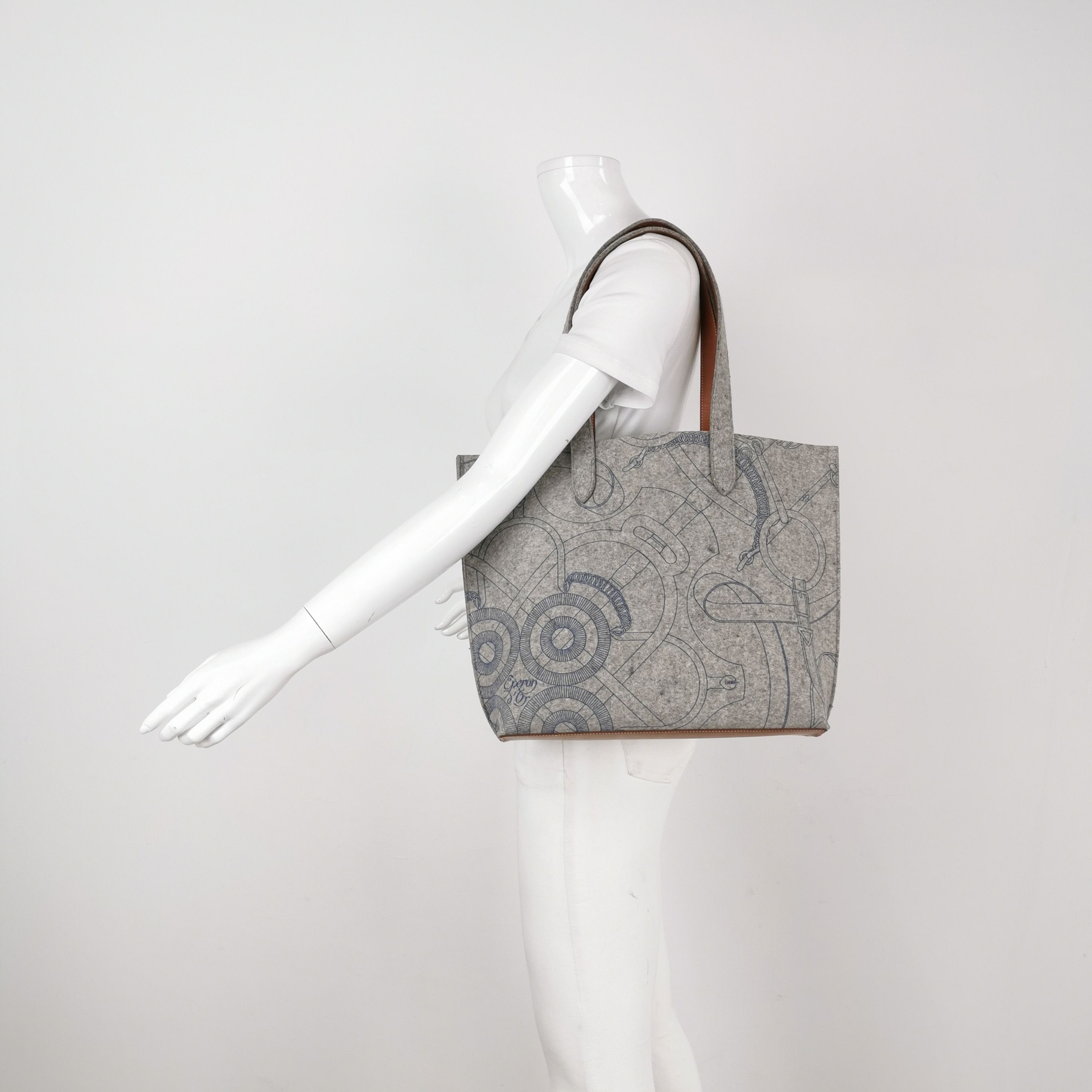 Hermes Hermes Women os Shoulder Bags Size ONE SIZE - 2 Thumbnail