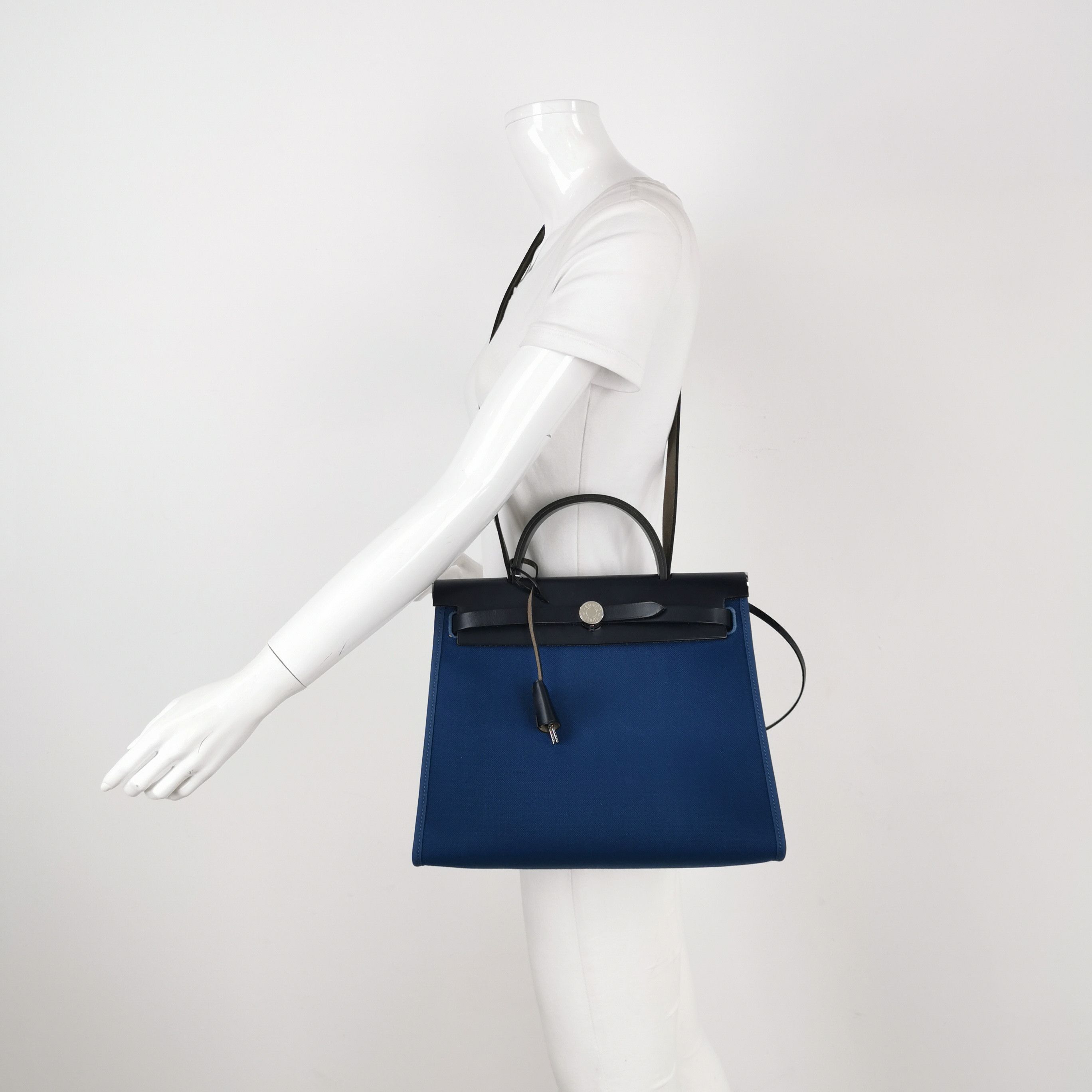 Hermes Hermes Women os Shoulder Bags Size ONE SIZE - 2 Thumbnail
