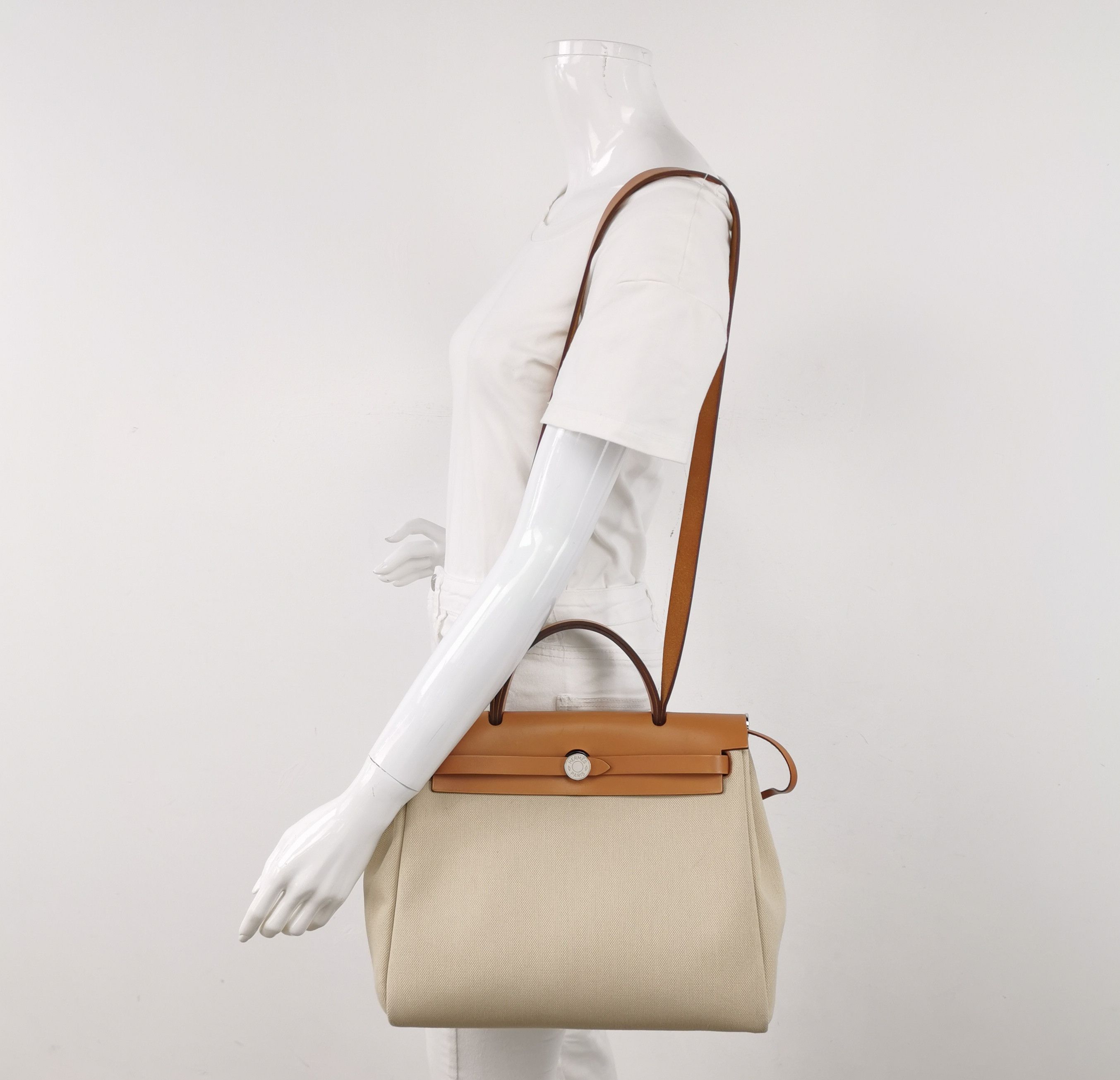 Hermes Hermes Women os Shoulder Bags Size ONE SIZE - 2 Thumbnail