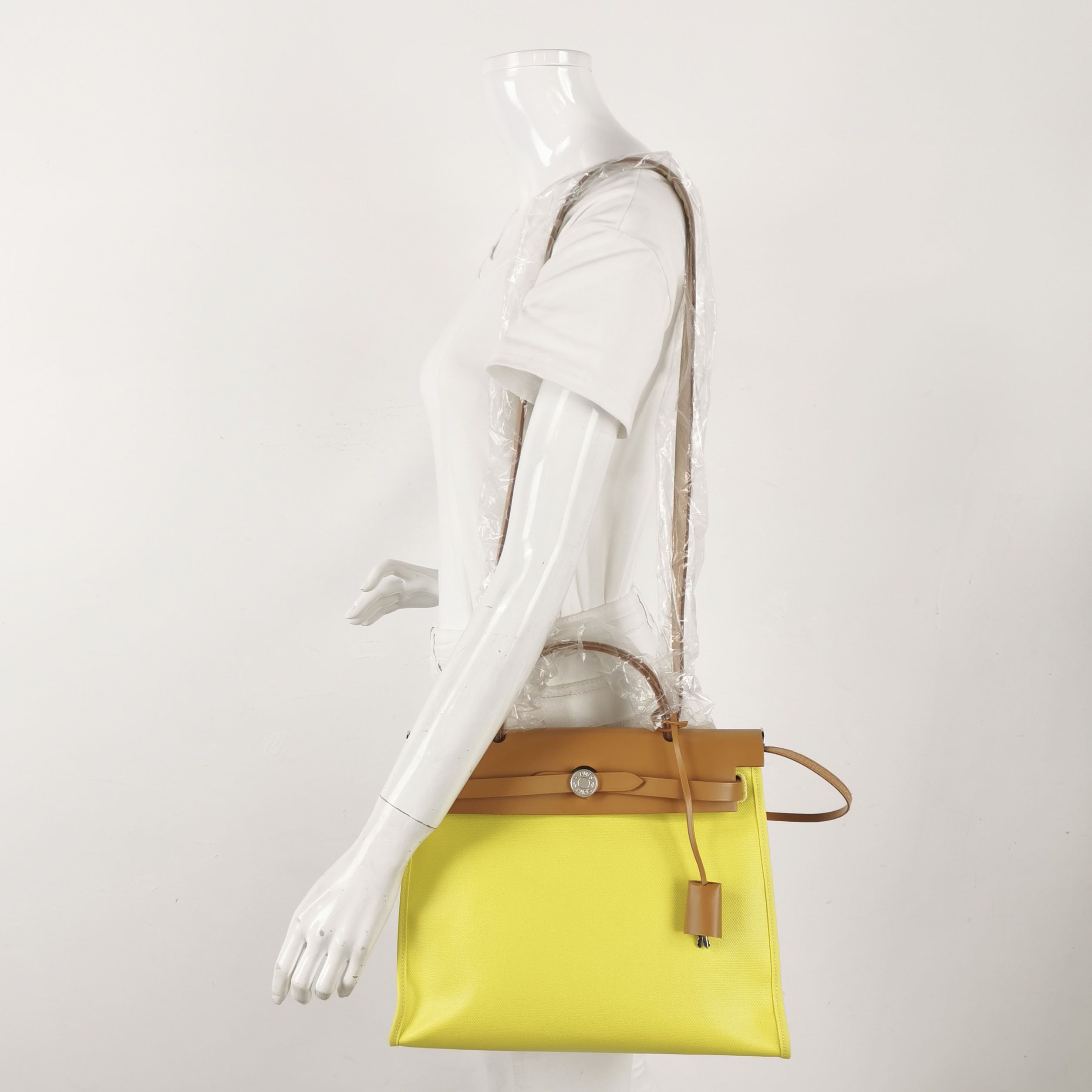 Hermes Hermes Women os Shoulder Bags Size ONE SIZE - 2 Thumbnail