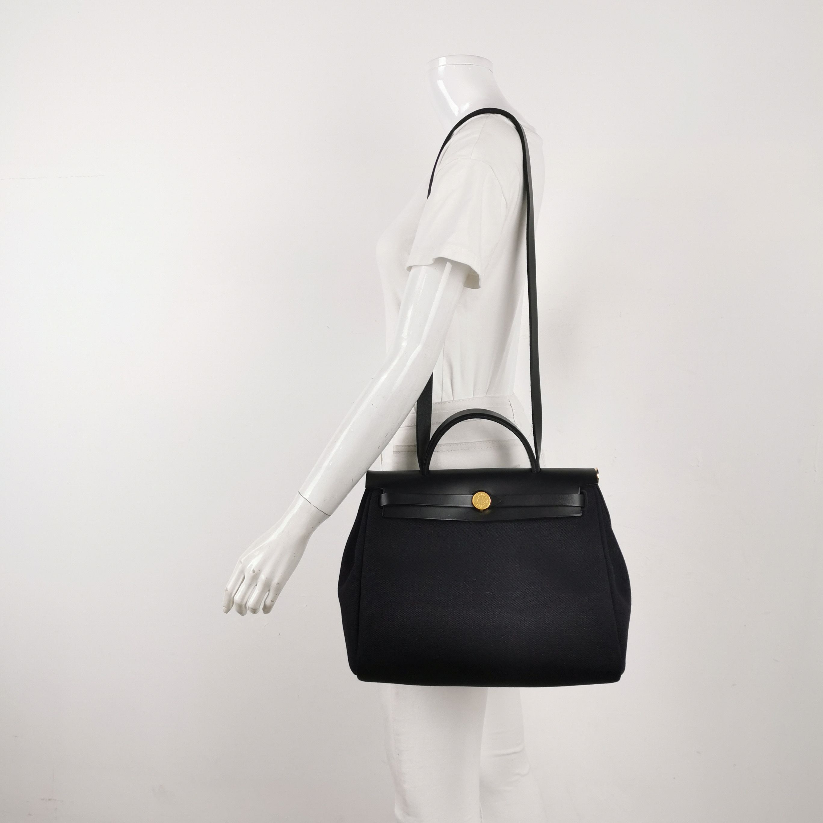 Hermes Hermes Women os Shoulder Bags Size ONE SIZE - 2 Thumbnail