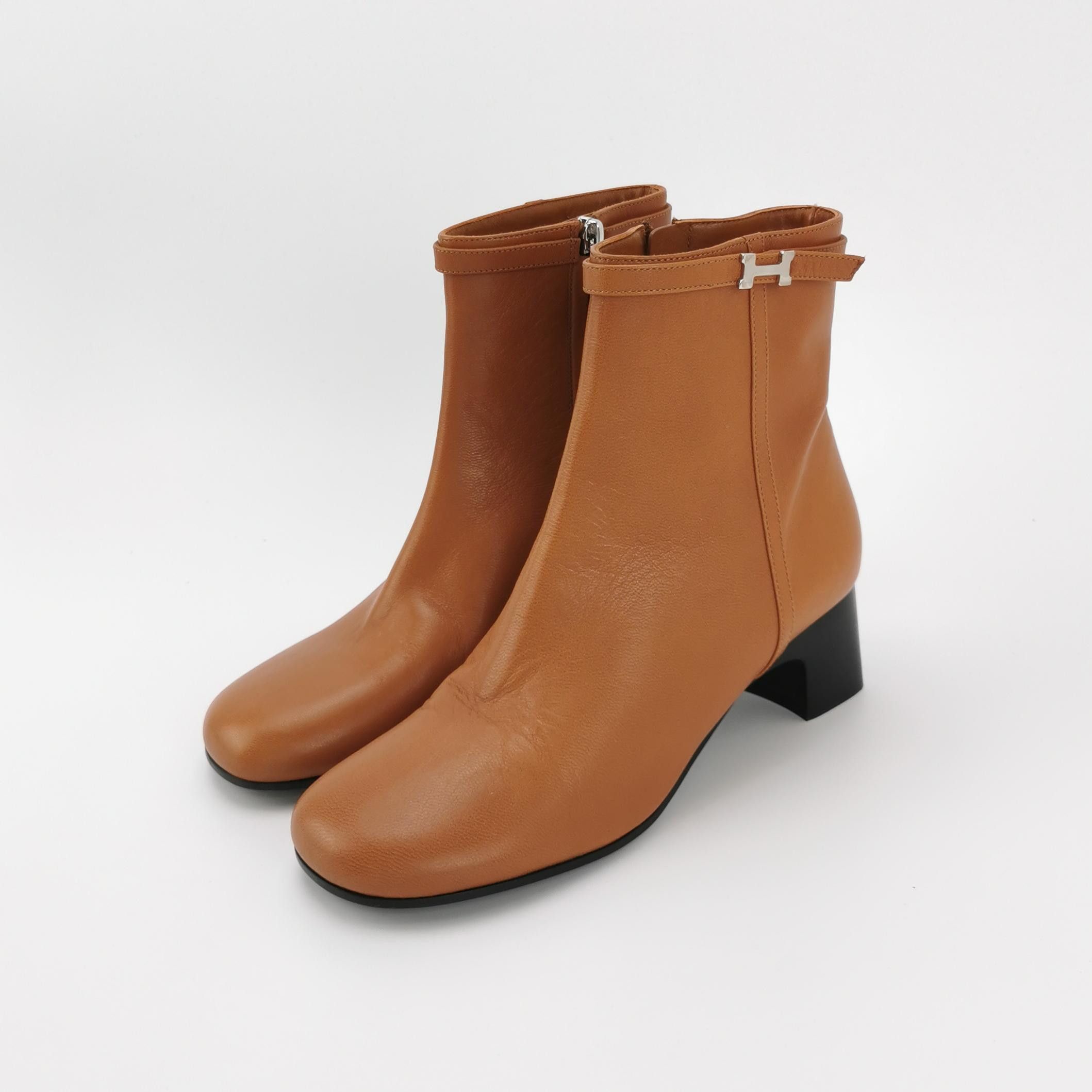 Hermes Hermes Women 6 Boots Size US 6 / IT 36 - 2 Thumbnail