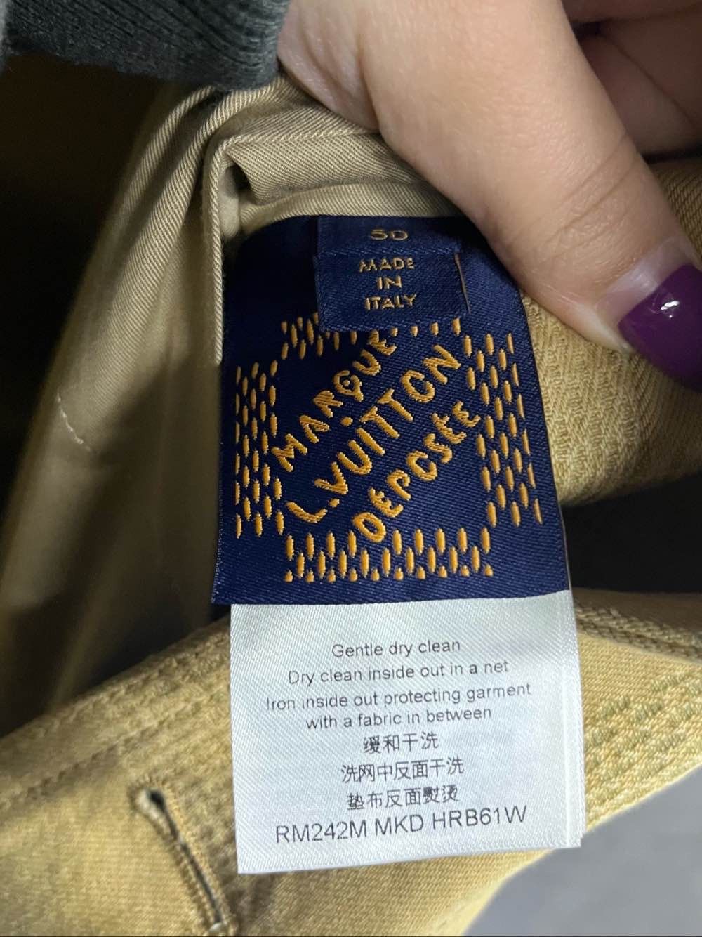 Louis Vuitton Louis Vuitton Craggy Light Jacket Size M Size US M / EU 48-50 / 2 - 4 Thumbnail