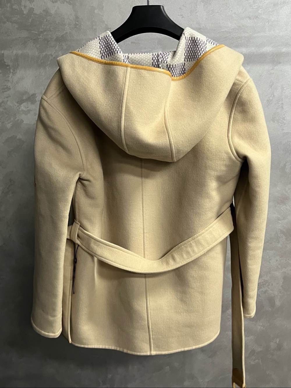 Louis Vuitton Louis Vuitton Damier Azur Wool Blend Coat Size 42 Size M / US 6-8 / IT 42-44 - 2 Thumbnail