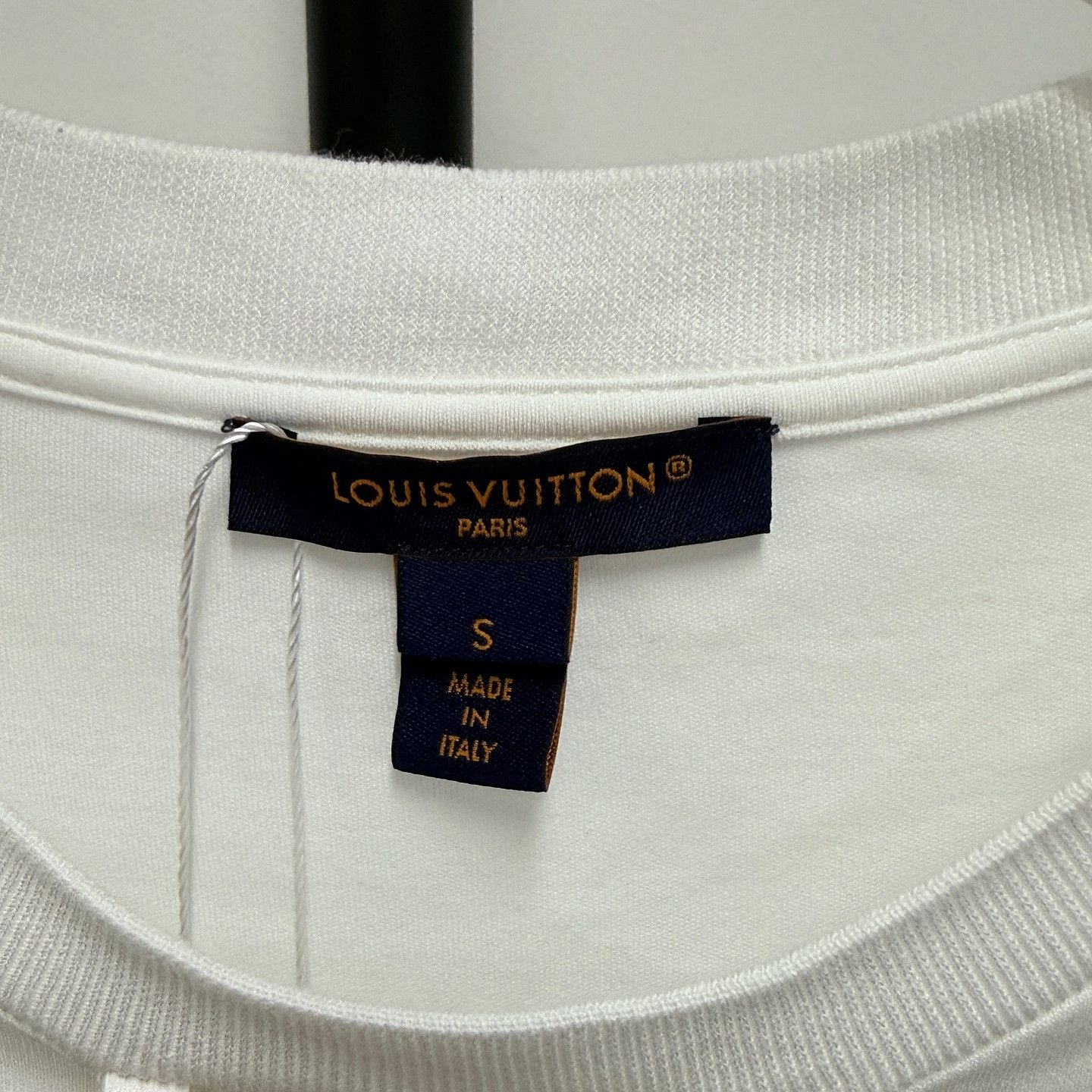 Louis Vuitton Louis Vuitton Chain Detail T-Shirt Size S Size S / US 4 / IT 40 - 3 Thumbnail