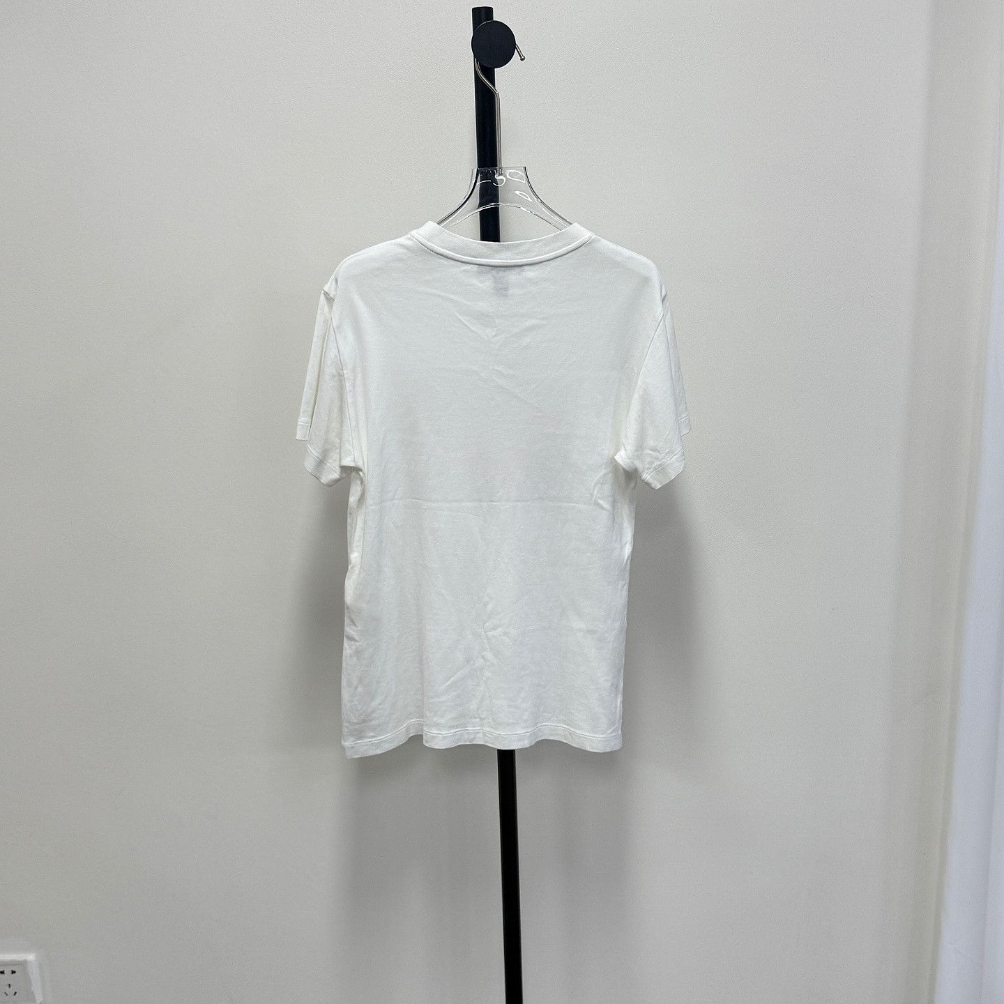 Louis Vuitton Louis Vuitton Chain Detail T-Shirt Size S Size S / US 4 / IT 40 - 2 Thumbnail