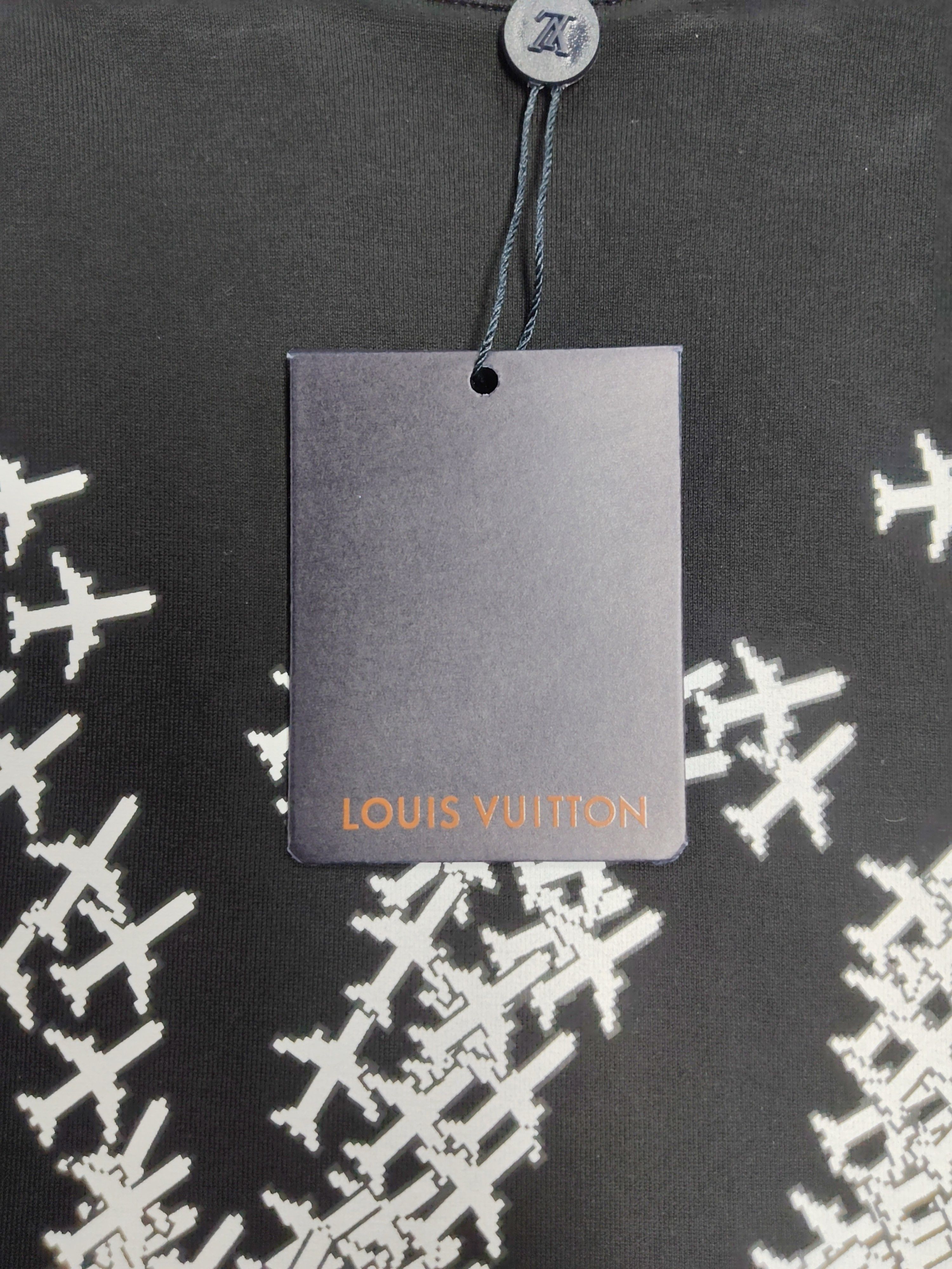 Louis Vuitton Louis Vuitton Planes Print T-Shirt Size XS Size US XS / EU 42 / 0 - 5 Thumbnail