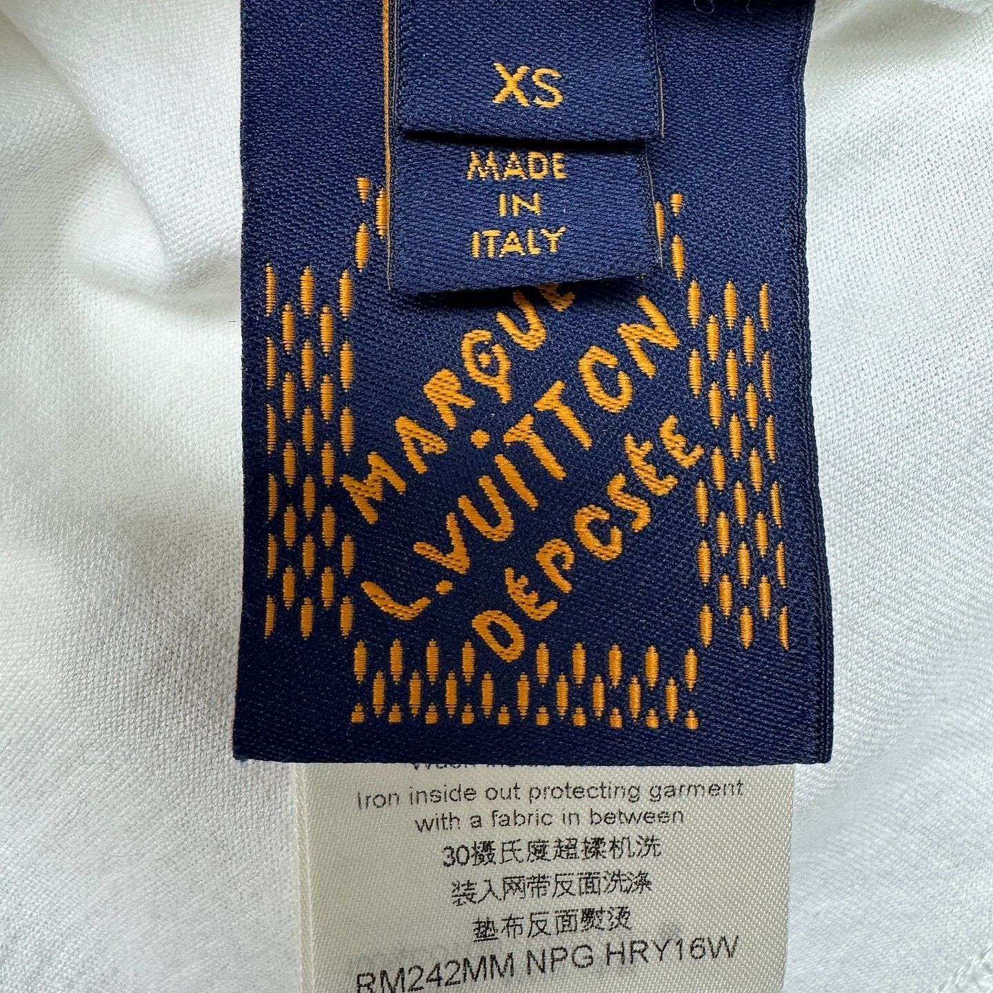 Louis Vuitton Louis Vuitton Seashell Graphic T-Shirt Size XS Size US XS / EU 42 / 0 - 4 Thumbnail