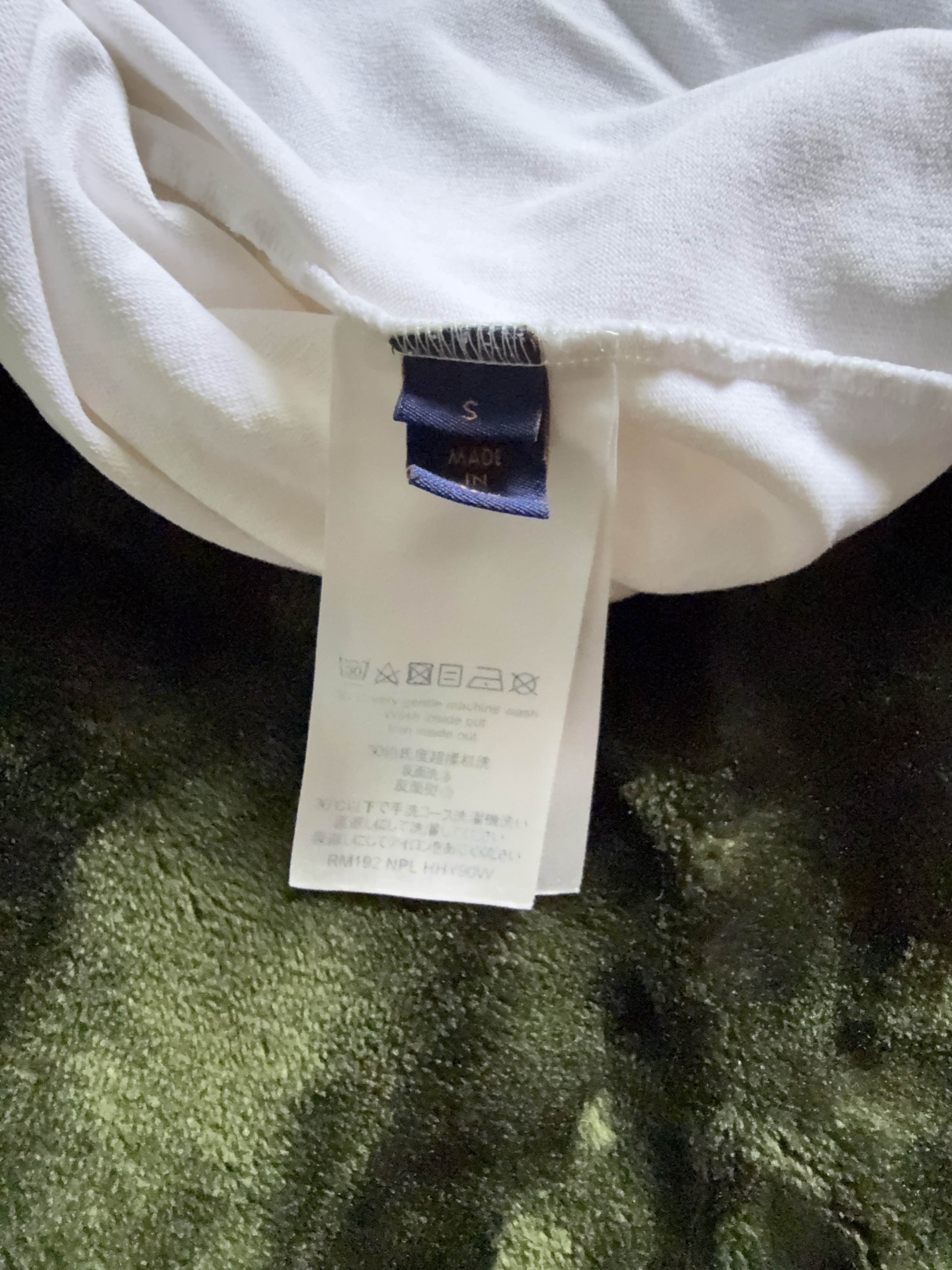 Louis Vuitton Louis Vuitton Logo T-Shirt Size S Size US S / EU 44-46 / 1 - 4 Thumbnail