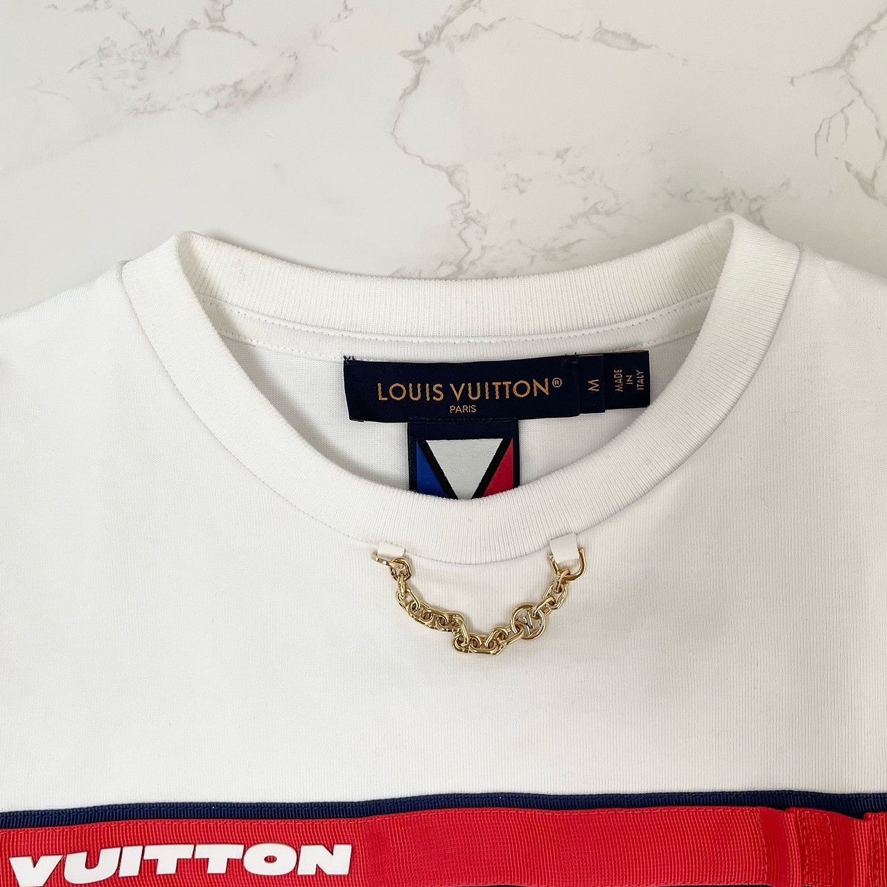 Louis Vuitton Louis Vuitton Logo Stripe T-Shirt Size M Size M / US 6-8 / IT 42-44 - 6 Thumbnail
