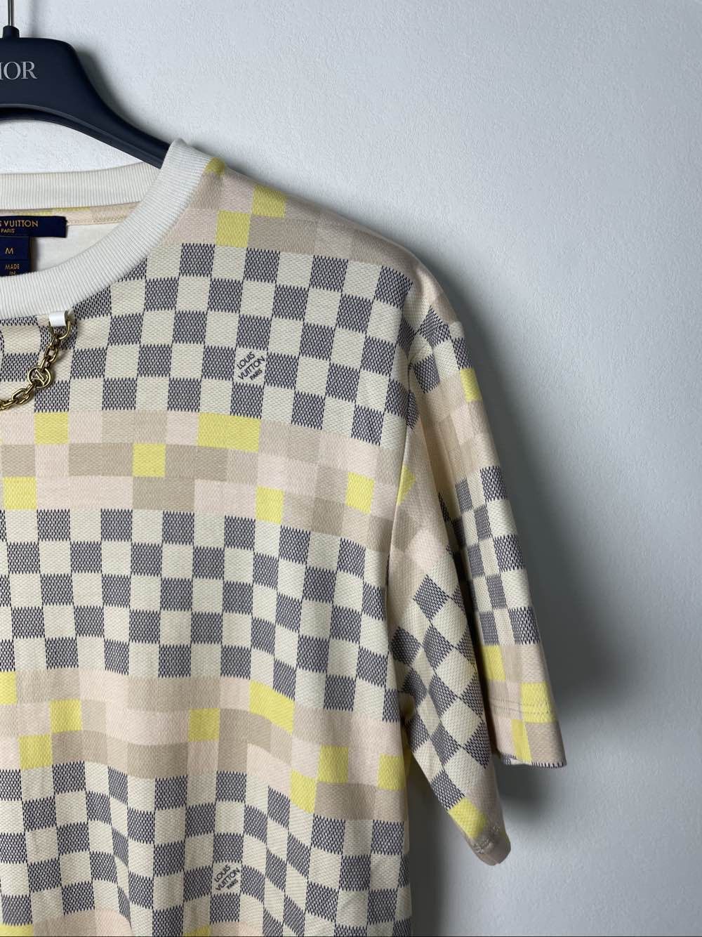 Louis Vuitton Louis Vuitton Damier Checkered Chain T-Shirt Size M Size M / US 6-8 / IT 42-44 - 6 Thumbnail