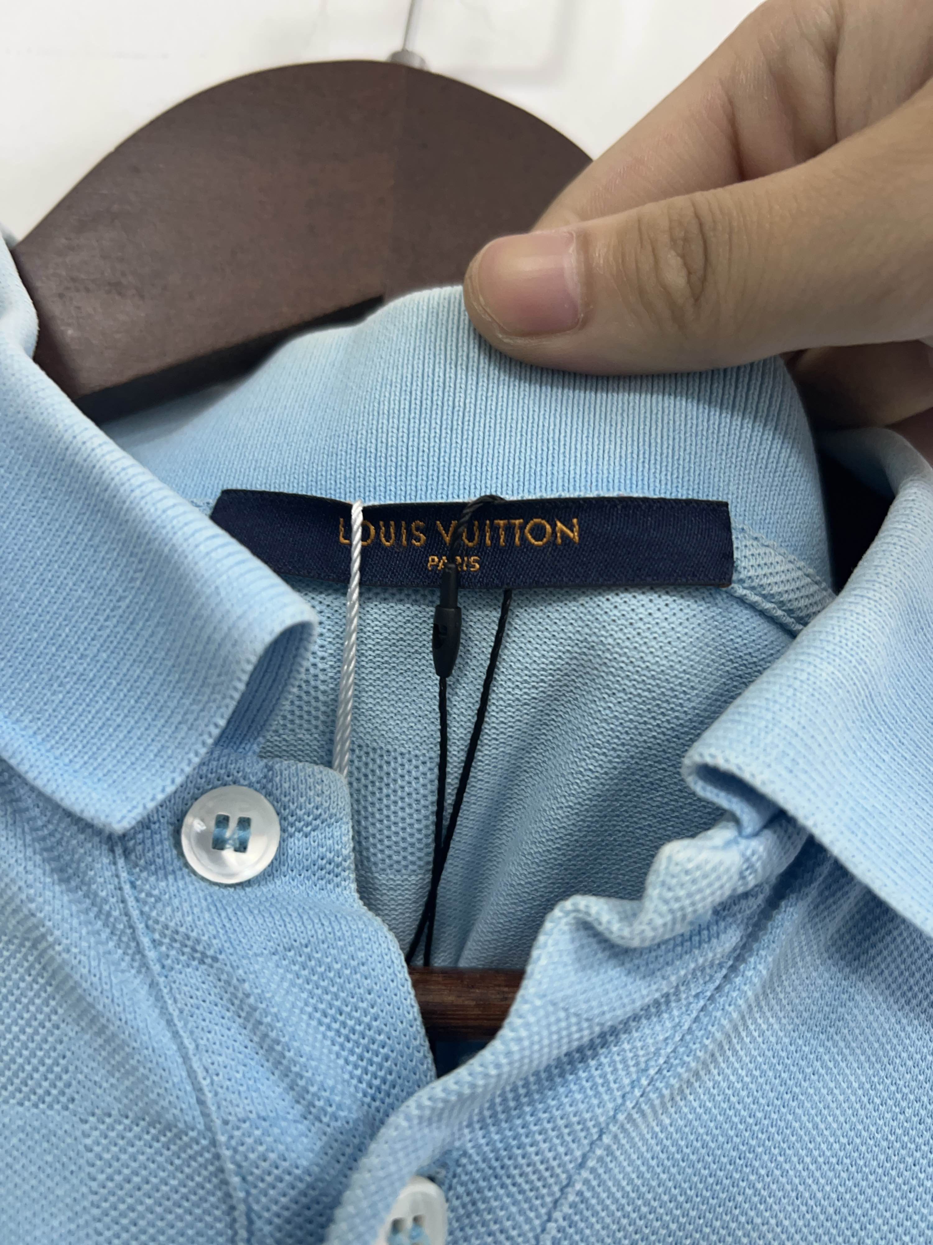 Louis Vuitton Louis Vuitton Pocket Polo Size XS Size US XS / EU 42 / 0 - 3 Thumbnail