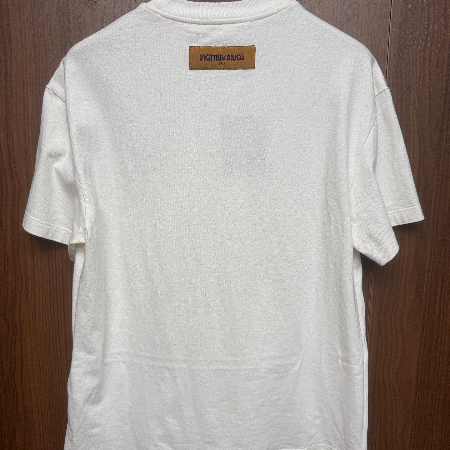 Louis Vuitton Louis Vuitton Pearl Embroidered T-Shirt Size M Size US M / EU 48-50 / 2 - 2 Thumbnail