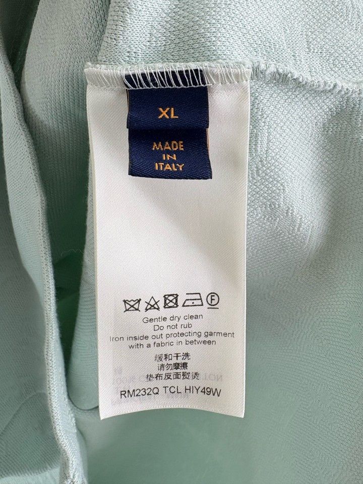 Louis Vuitton Louis Vuitton Monogram Pocket T-Shirt Size XL Size US XL / EU 56 / 4 - 4 Thumbnail
