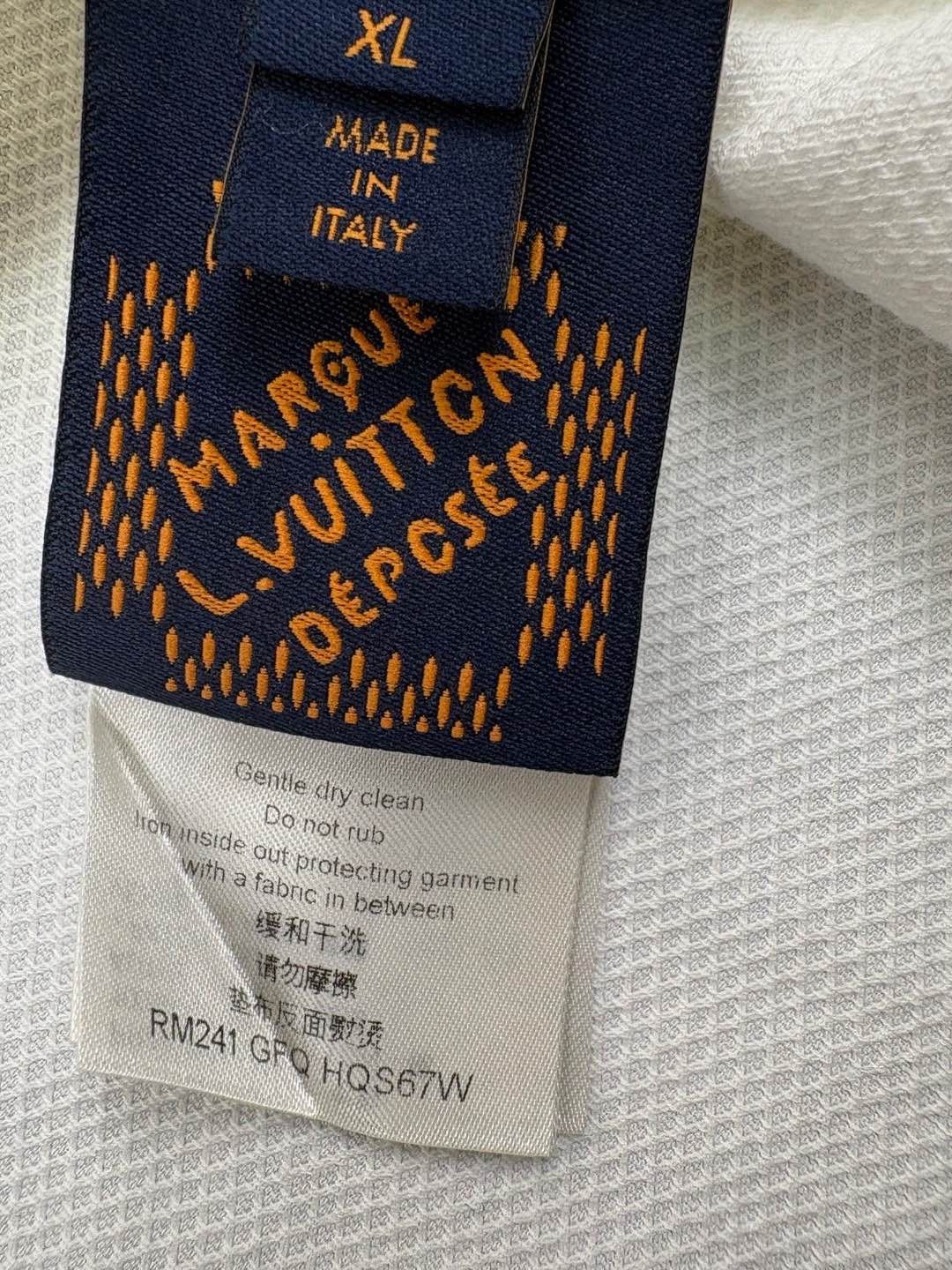 Louis Vuitton Louis Vuitton Crystal Appliqué Polo Size XL Size US XL / EU 56 / 4 - 4 Thumbnail