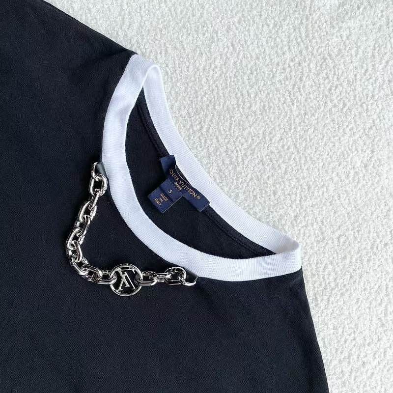 Louis Vuitton Louis Vuitton Chain Trim T-Shirt Size S Size S / US 4 / IT 40 - 3 Thumbnail