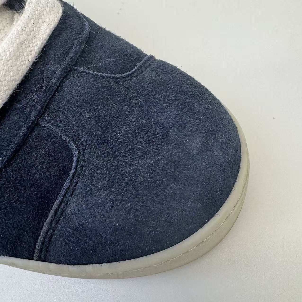 Prada Prada Suede Low-Top Sneakers Size 37.5 Size US 7.5 / IT 37.5 - 11 Thumbnail