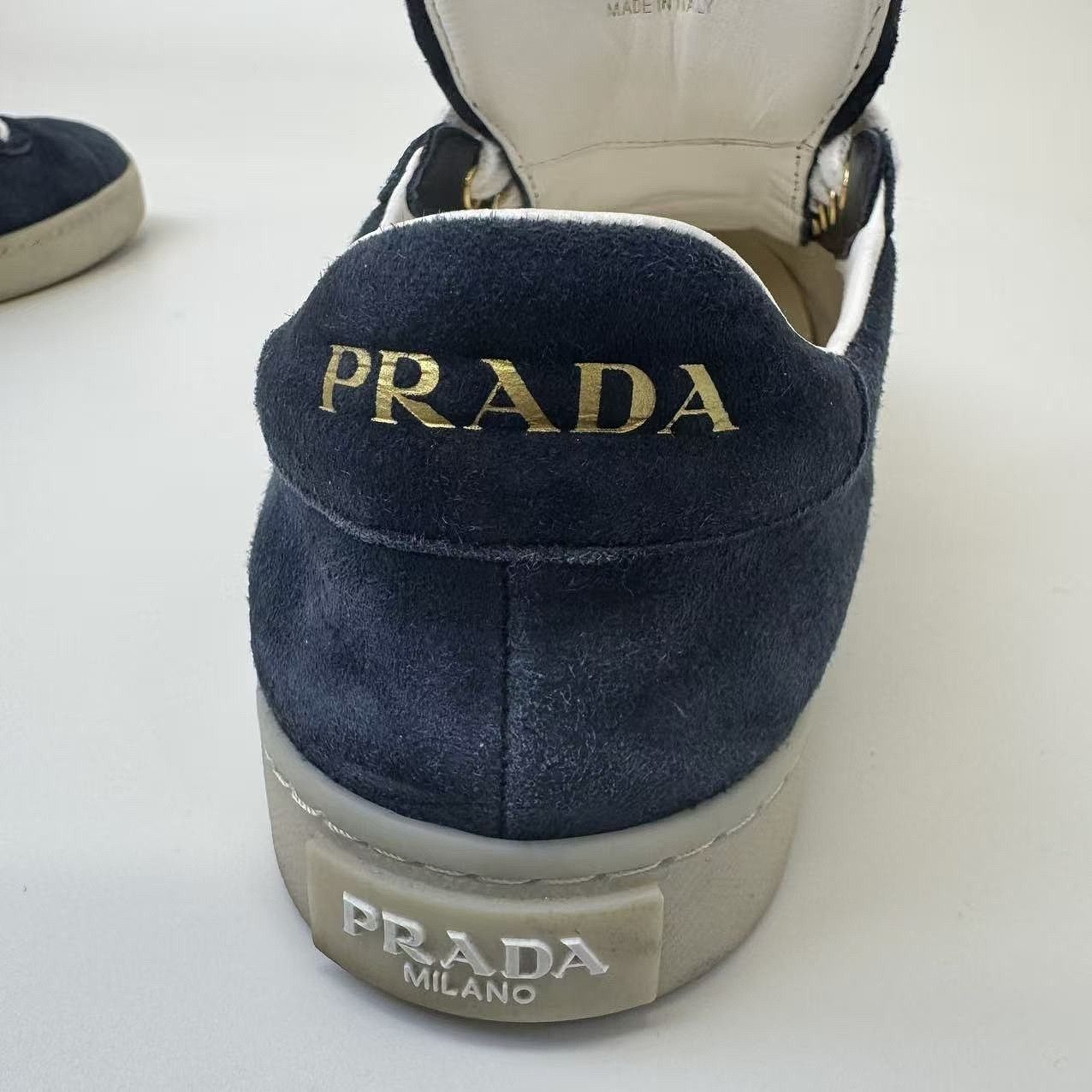 Prada Prada Suede Low-Top Sneakers Size 37.5 Size US 7.5 / IT 37.5 - 20 Thumbnail