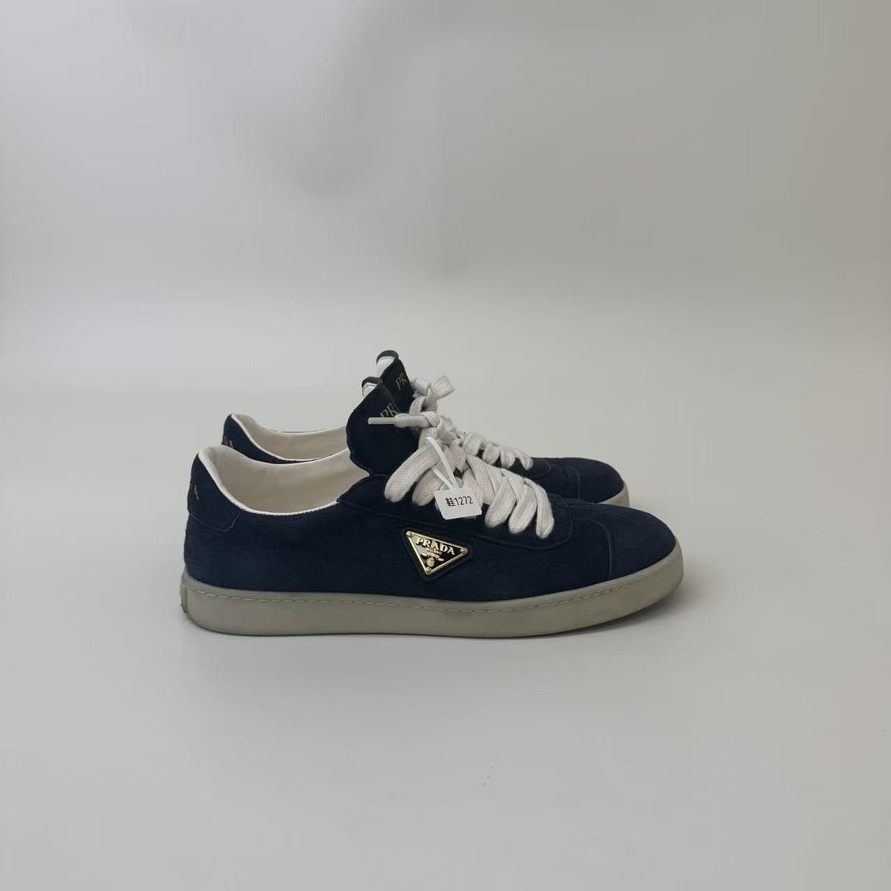 Prada Prada Suede Low-Top Sneakers Size 37.5 Size US 7.5 / IT 37.5 - 10 Thumbnail