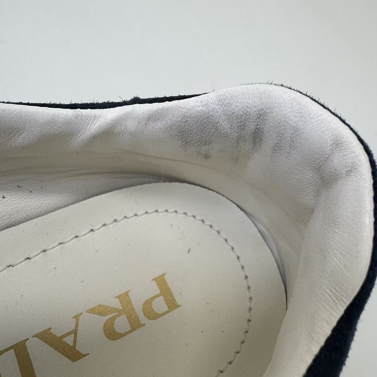 Prada Prada Suede Low-Top Sneakers Size 37.5 Size US 7.5 / IT 37.5 - 19 Thumbnail