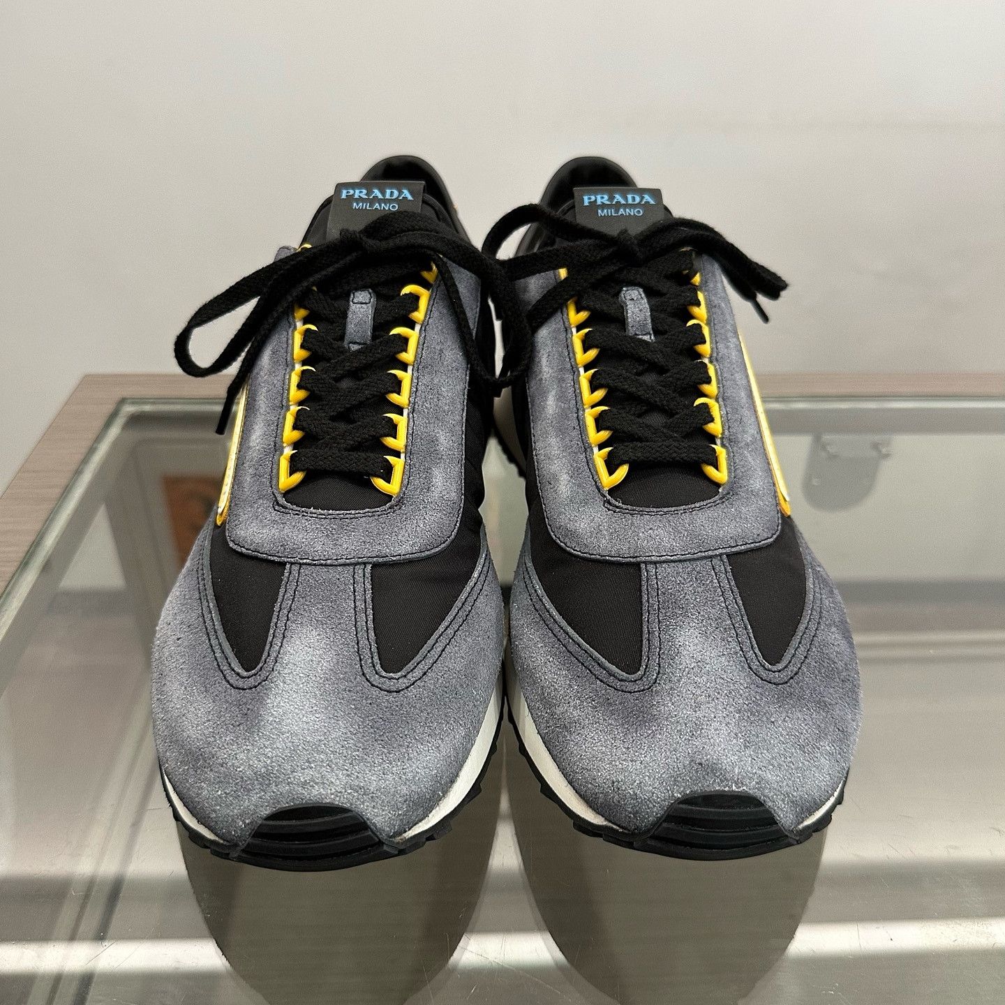 Prada Prada Logo Patch Suede Low-Top Sneakers Size US 10 Size US 10 / EU 43 - 2 Thumbnail