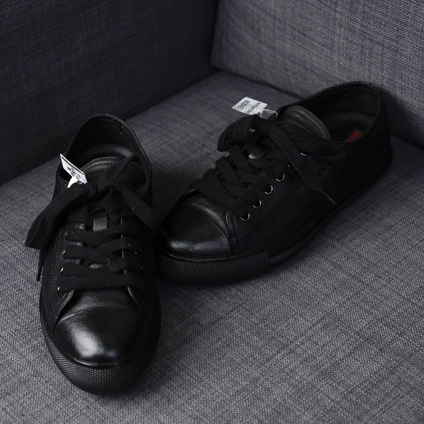 Prada Prada Black Leather Low-Top Sneakers Size 36.5 Size US 6.5 / IT 36.5 - 6 Thumbnail