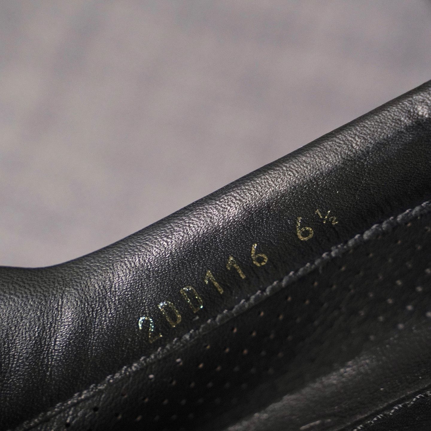 Prada Prada Perforated Leather Slip Ons Size 7.5 Size US 7.5 / EU 40-41 - 5 Thumbnail