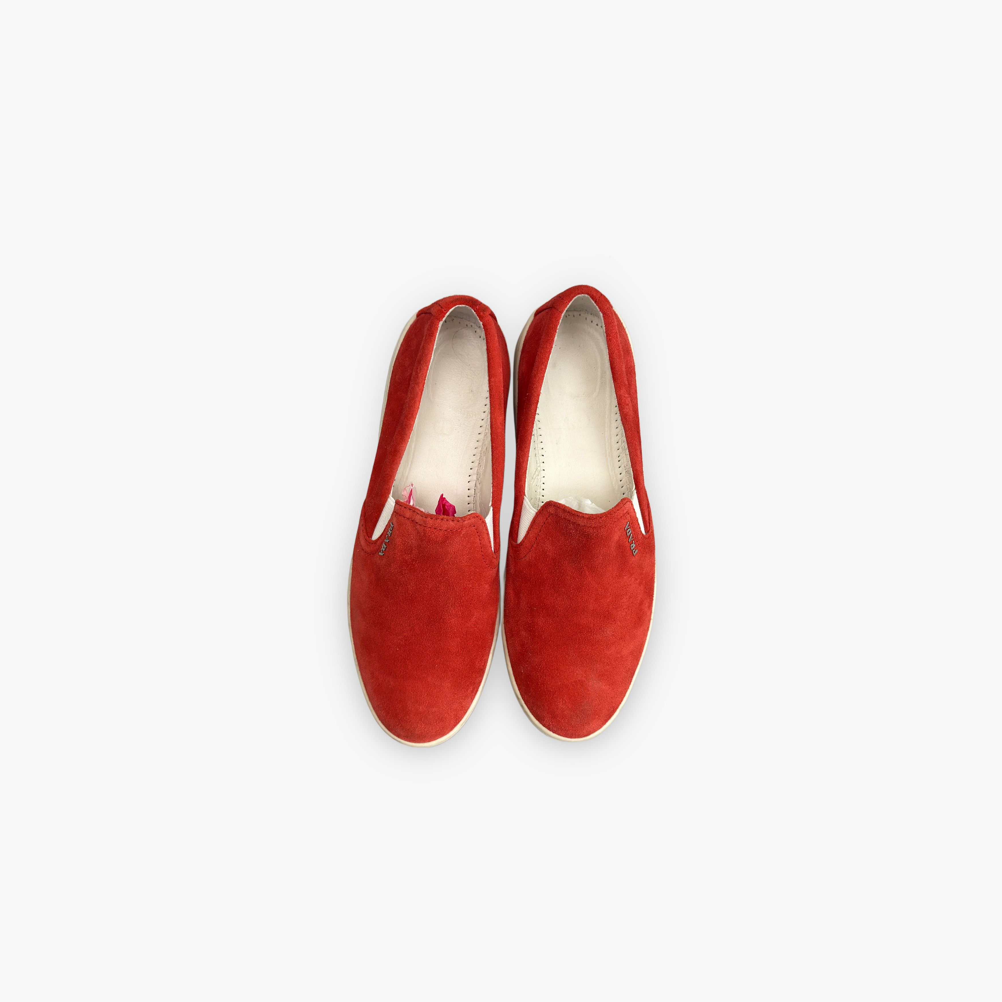 Prada Prada Suede Slip On Sneakers Red Size 36 Size US 6 / IT 36 - 9 Thumbnail