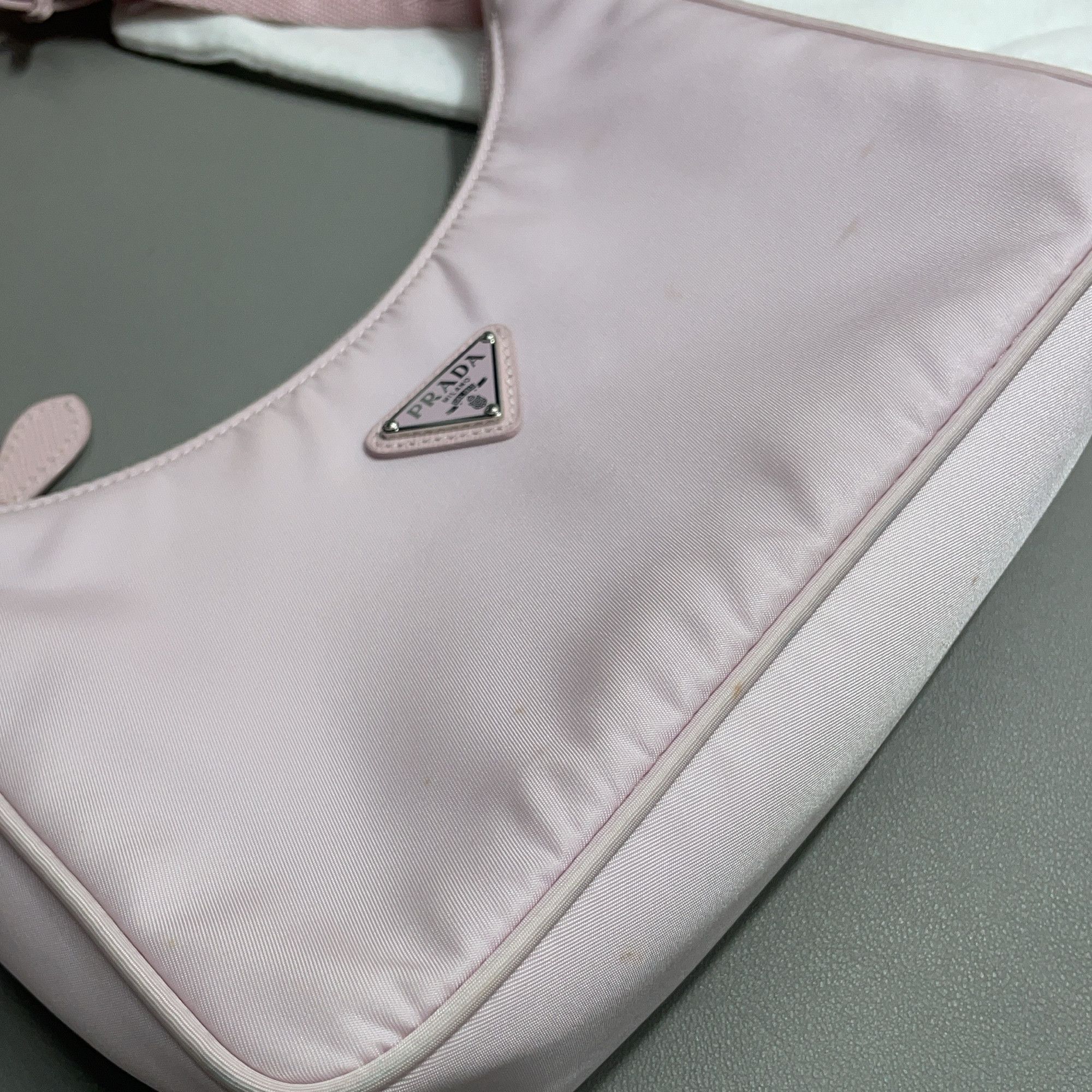 Prada Prada Re-Edition Nylon Shoulder Bag Size ONE SIZE - 8 Thumbnail