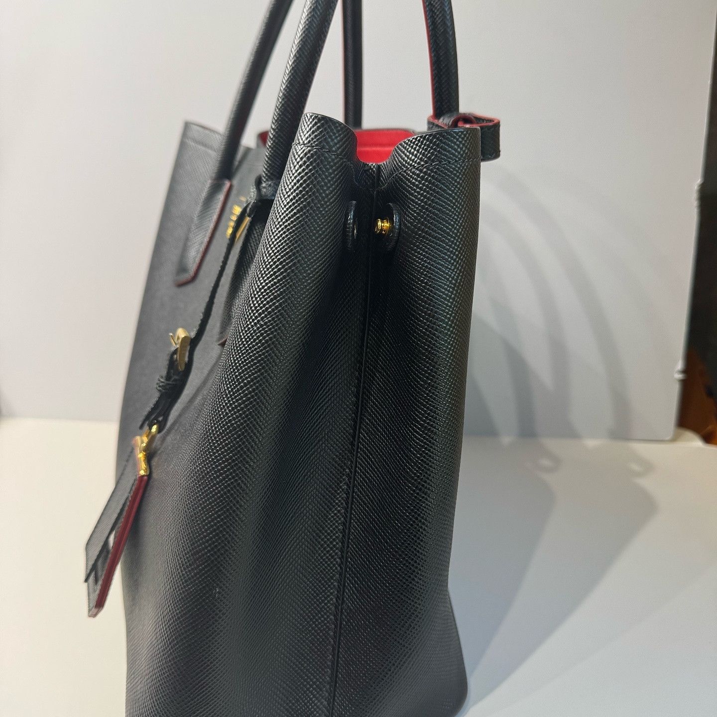 Prada Prada Saffiano Leather Handle Bag Black Size ONE SIZE - 4 Thumbnail