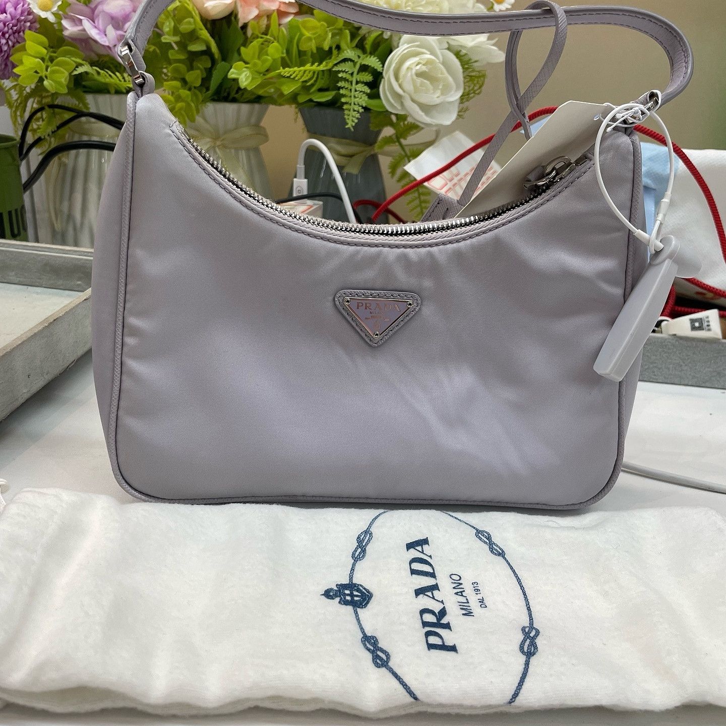 Prada Prada Re-Edition 2005 Nylon Handle Bag Size ONE SIZE - 10 Thumbnail