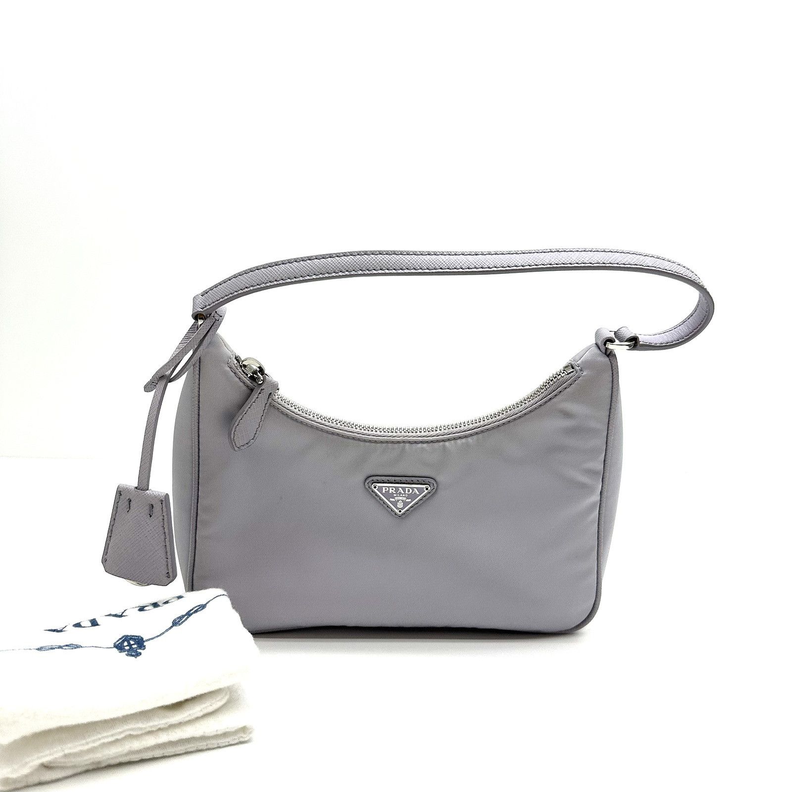 Prada Prada Re-Edition 2005 Nylon Handle Bag Size ONE SIZE - 2 Thumbnail