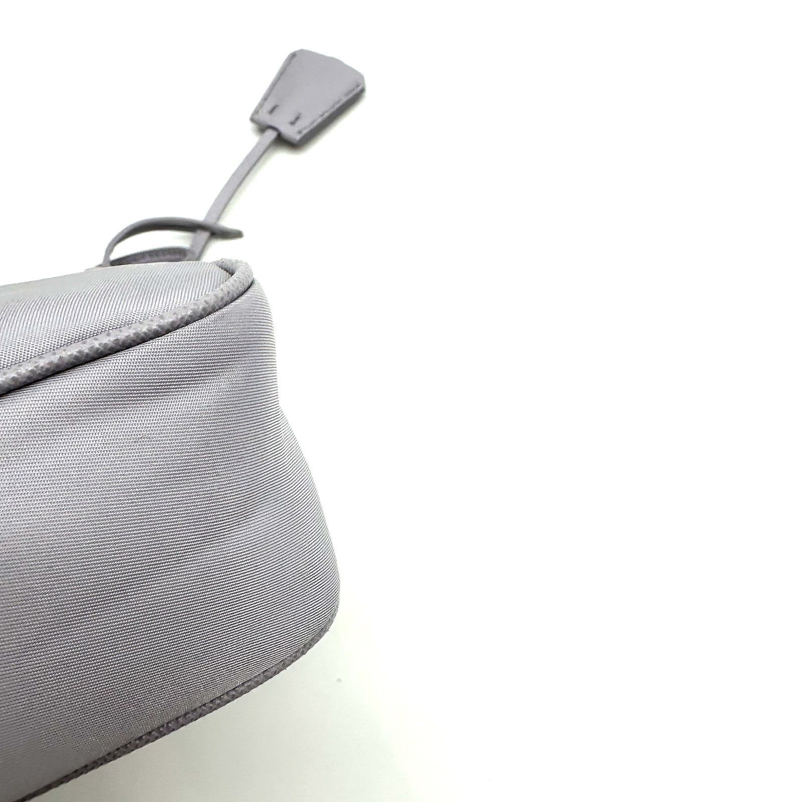 Prada Prada Re-Edition 2005 Nylon Handle Bag Size ONE SIZE - 7 Thumbnail