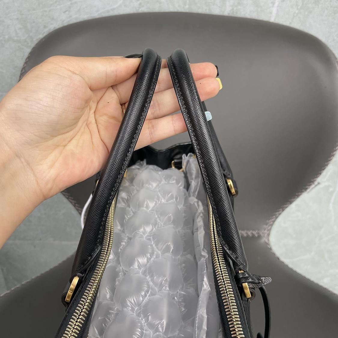 Prada Prada Saffiano Leather Handle Bag Size ONE SIZE - 15 Thumbnail