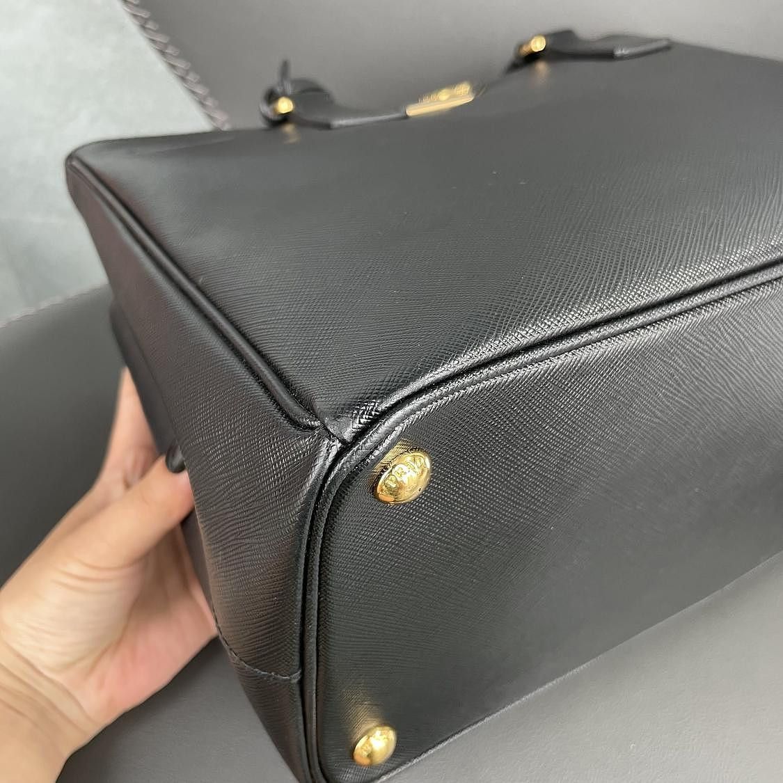 Prada Prada Saffiano Leather Handle Bag Size ONE SIZE - 11 Thumbnail