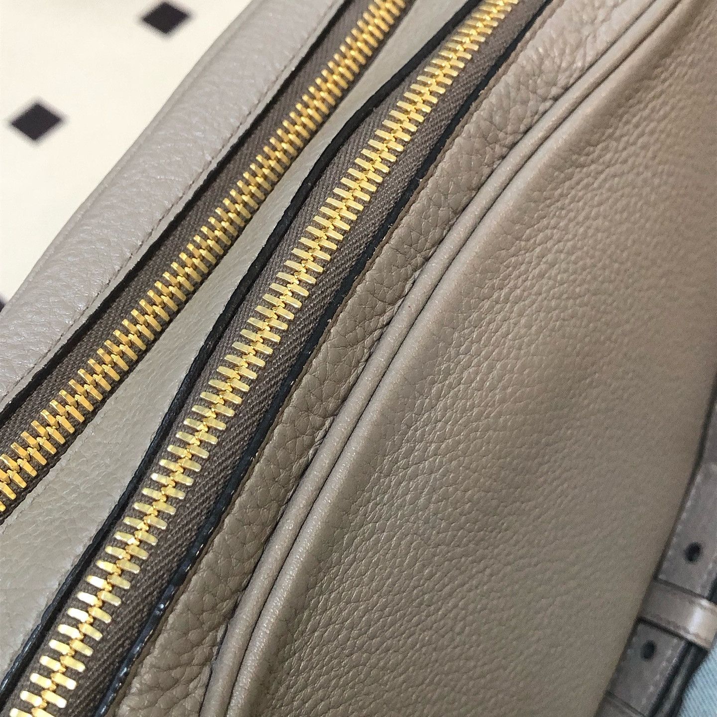 Prada Prada Pebbled Leather Camera Bag Size ONE SIZE - 10 Thumbnail