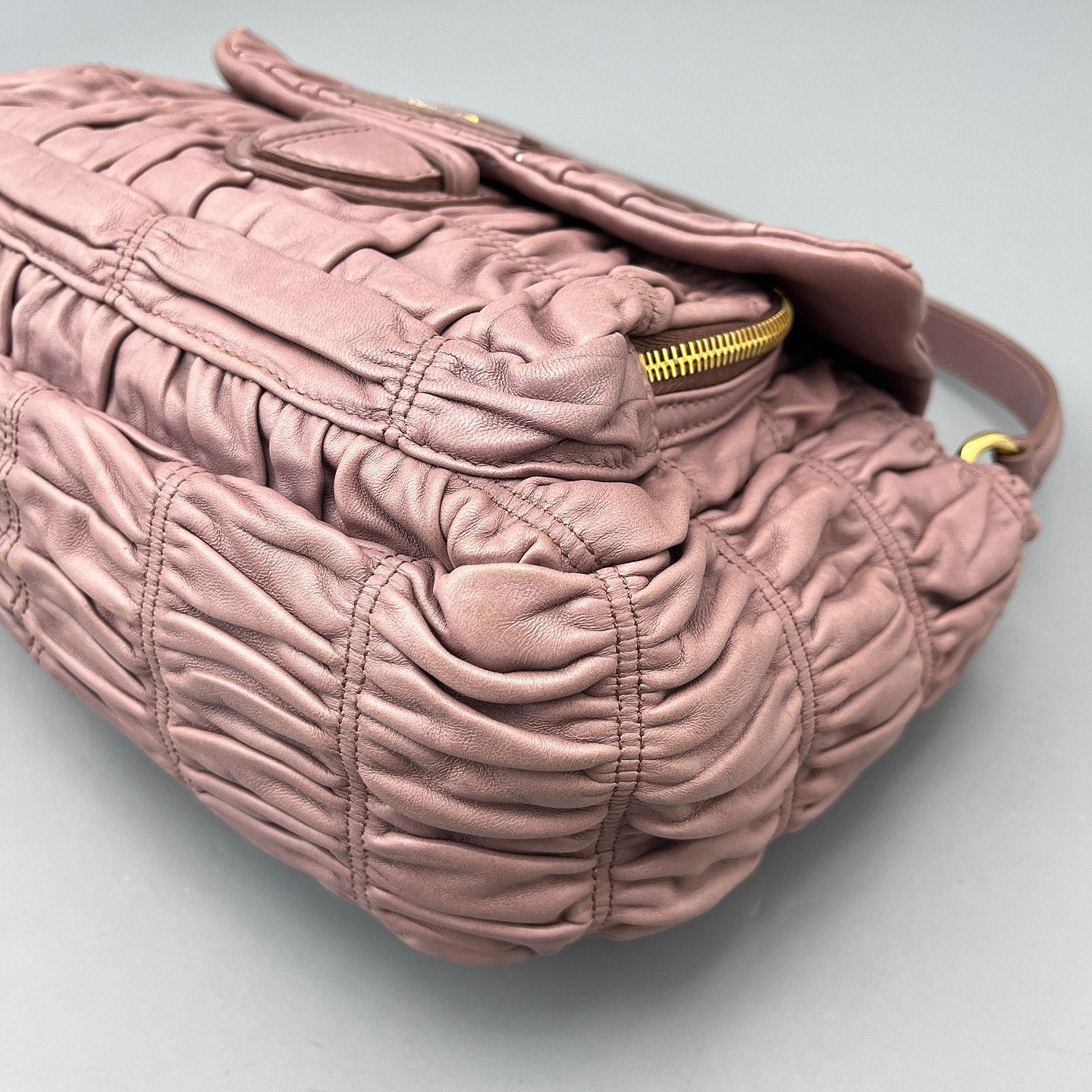 Prada Prada Ruched Leather Handle Bag Size ONE SIZE - 19 Thumbnail