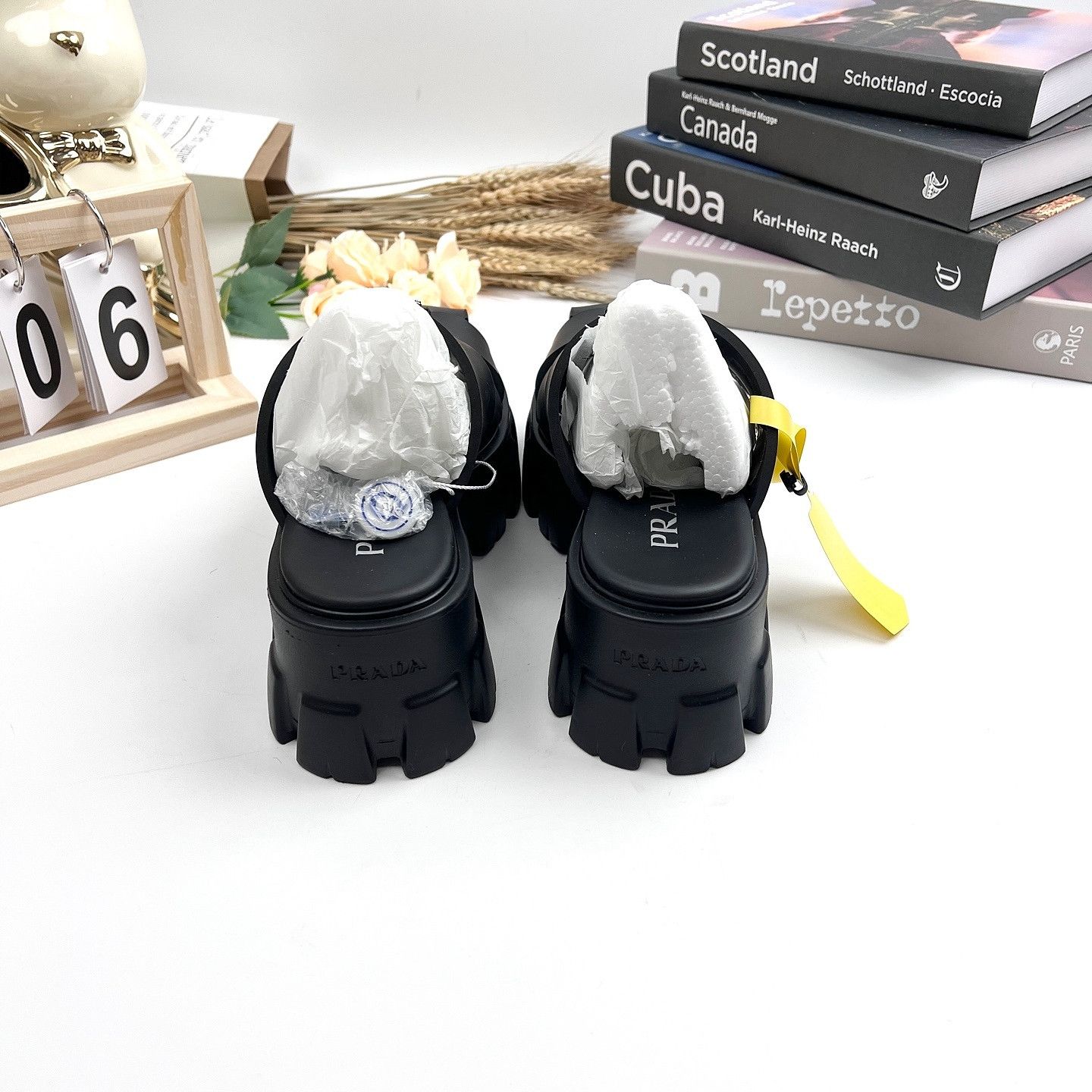 Prada Prada Monolith Sandals Size 35 Size US 5 / IT 35 - 3 Thumbnail