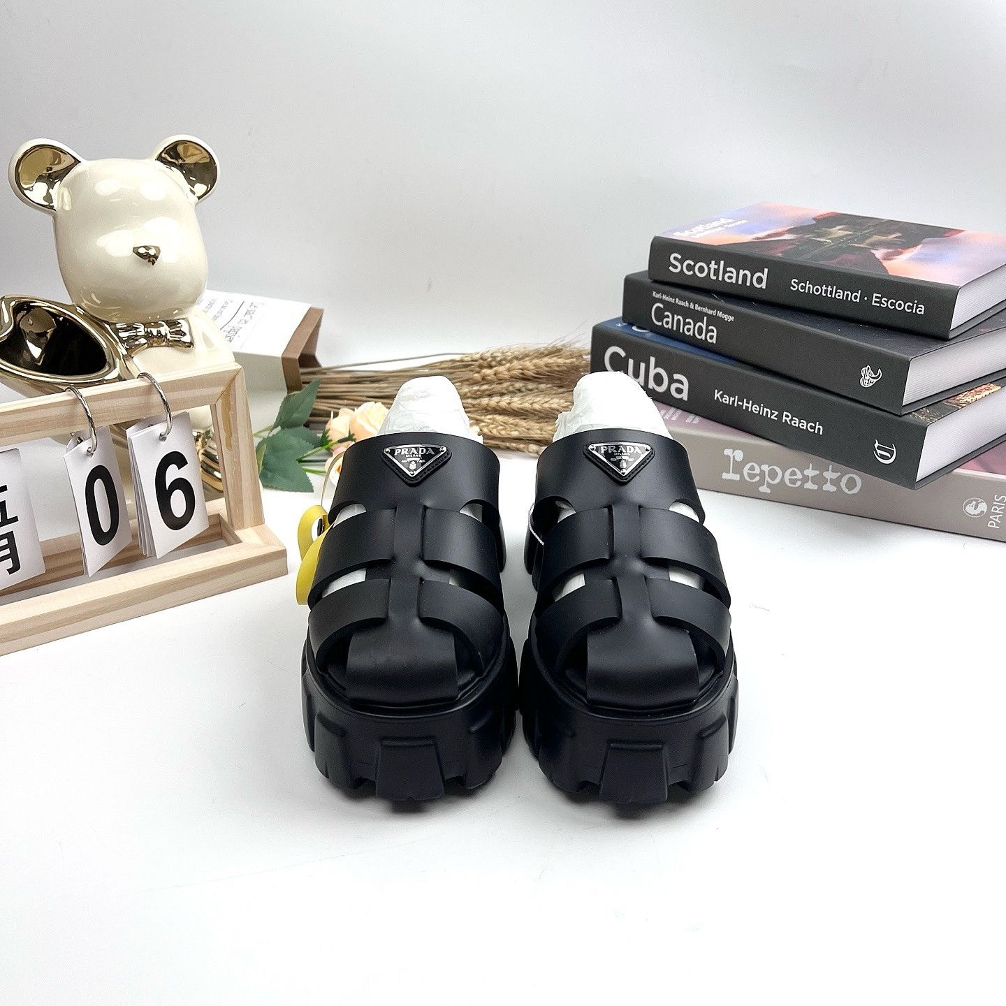 Prada Prada Monolith Sandals Size 35 Size US 5 / IT 35 - 2 Thumbnail