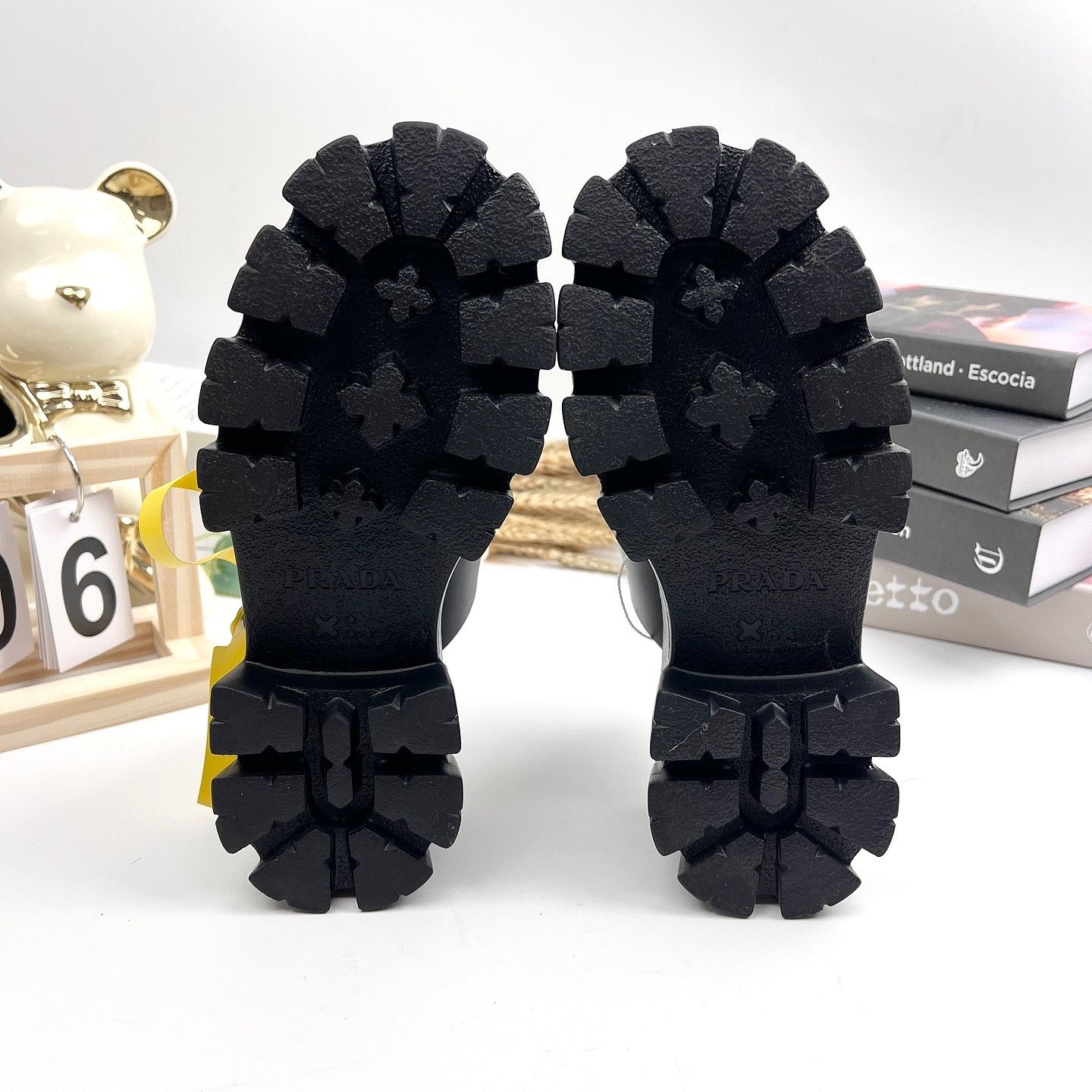 Prada Prada Monolith Sandals Size 35 Size US 5 / IT 35 - 4 Thumbnail