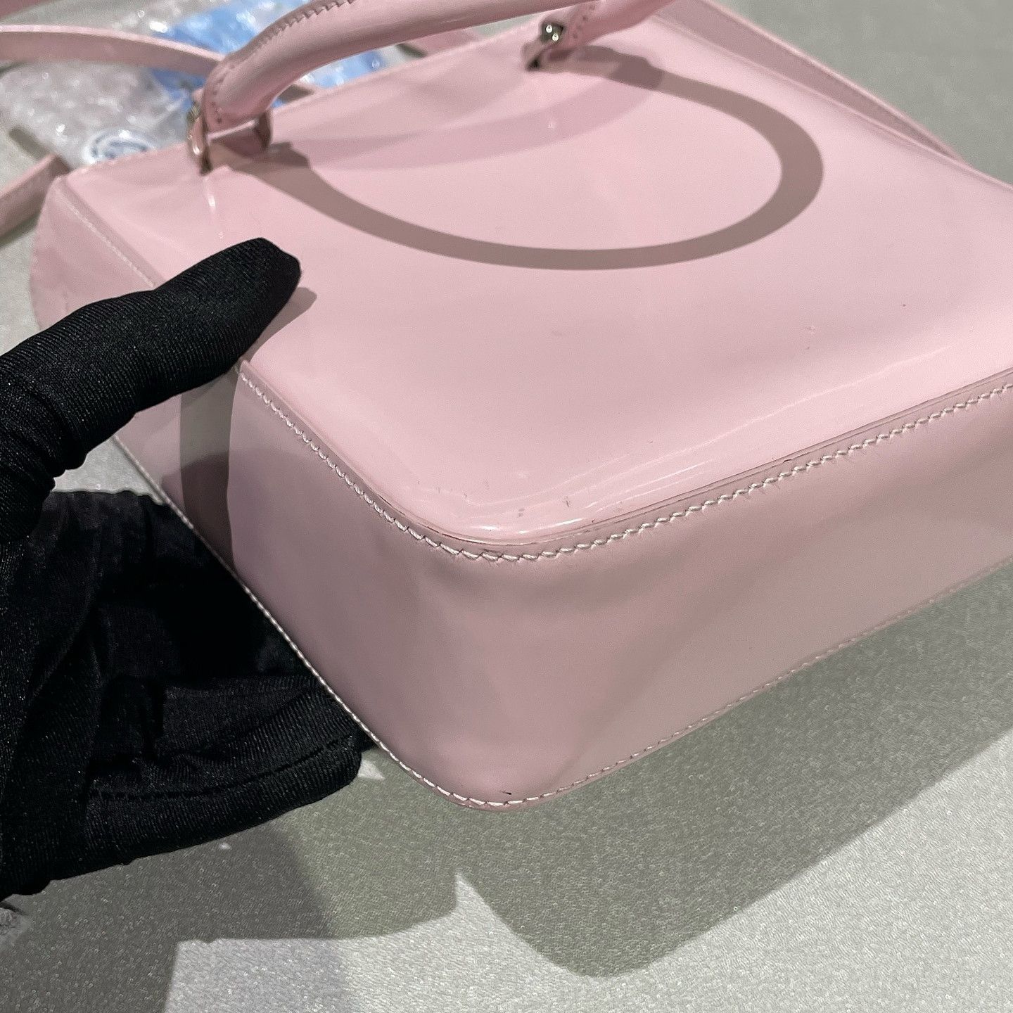 Prada Prada Pink Patent Leather Small Tote Bag Size ONE SIZE - 11 Thumbnail