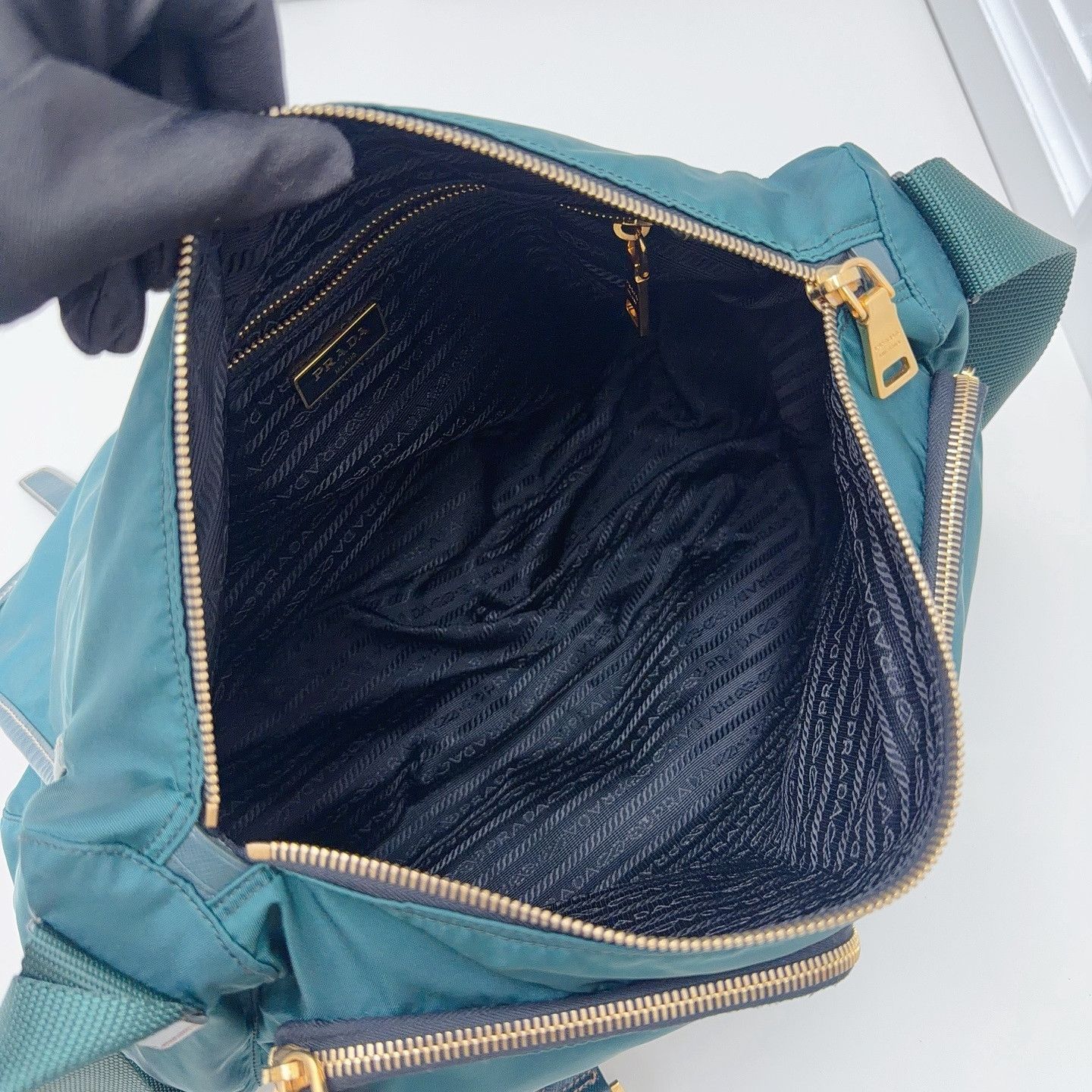 Prada Prada Nylon Triangle Logo Crossbody Bag One Size Size ONE SIZE - 5 Thumbnail